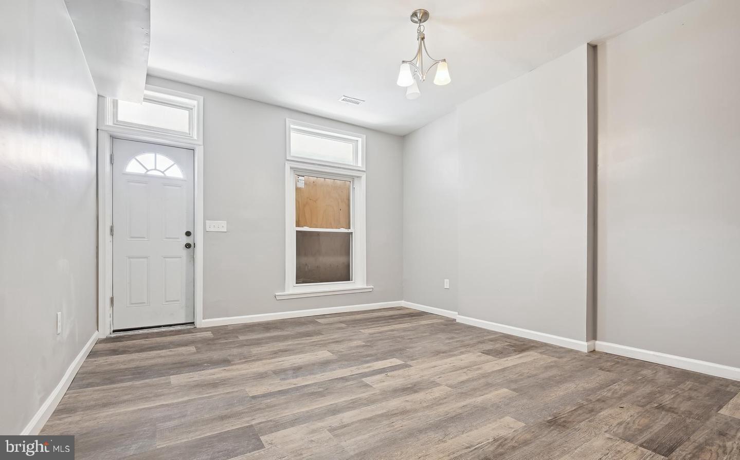 EDMONDSON VIILLAGE - Residential Lease