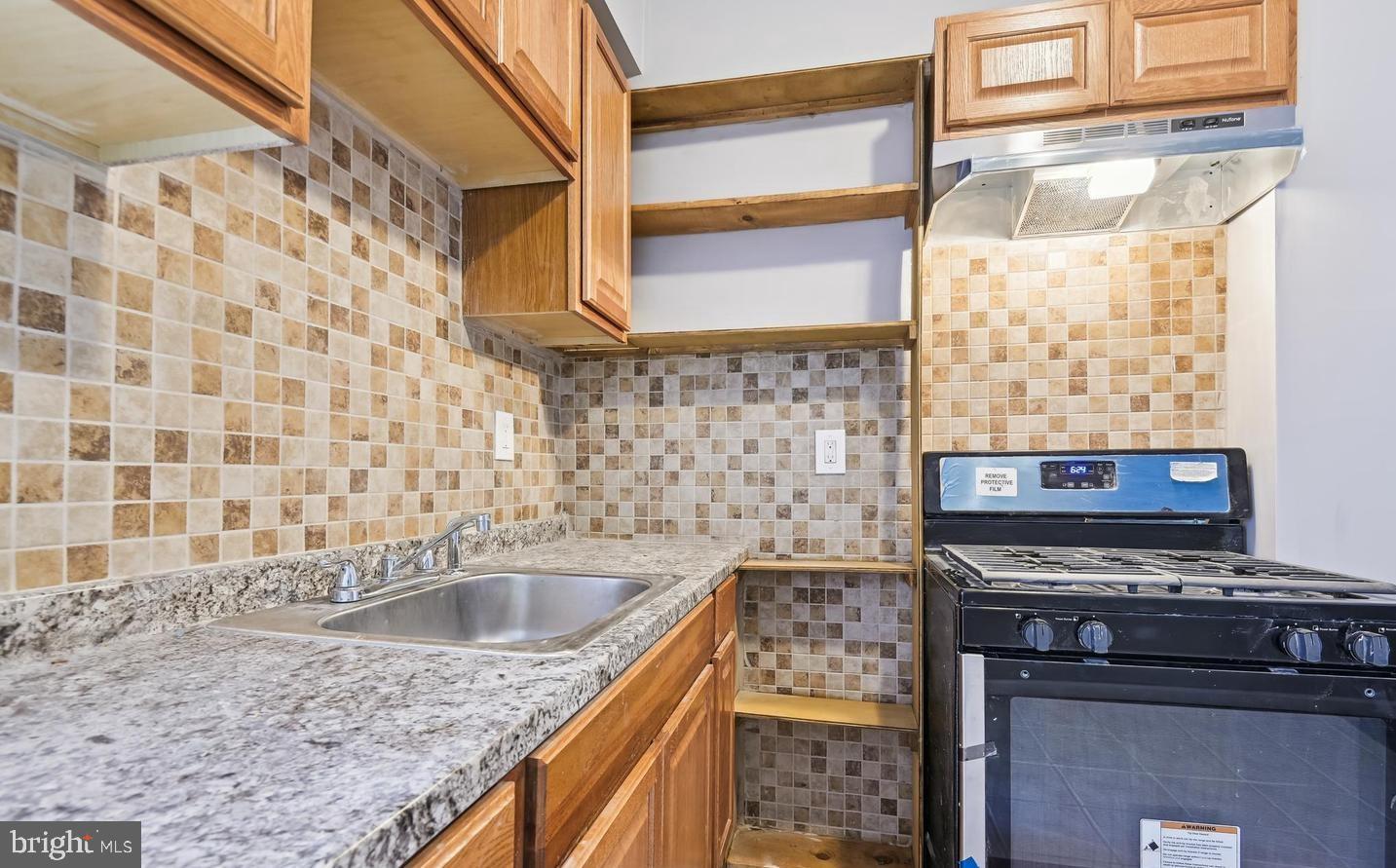 EDMONDSON VIILLAGE - Residential Lease