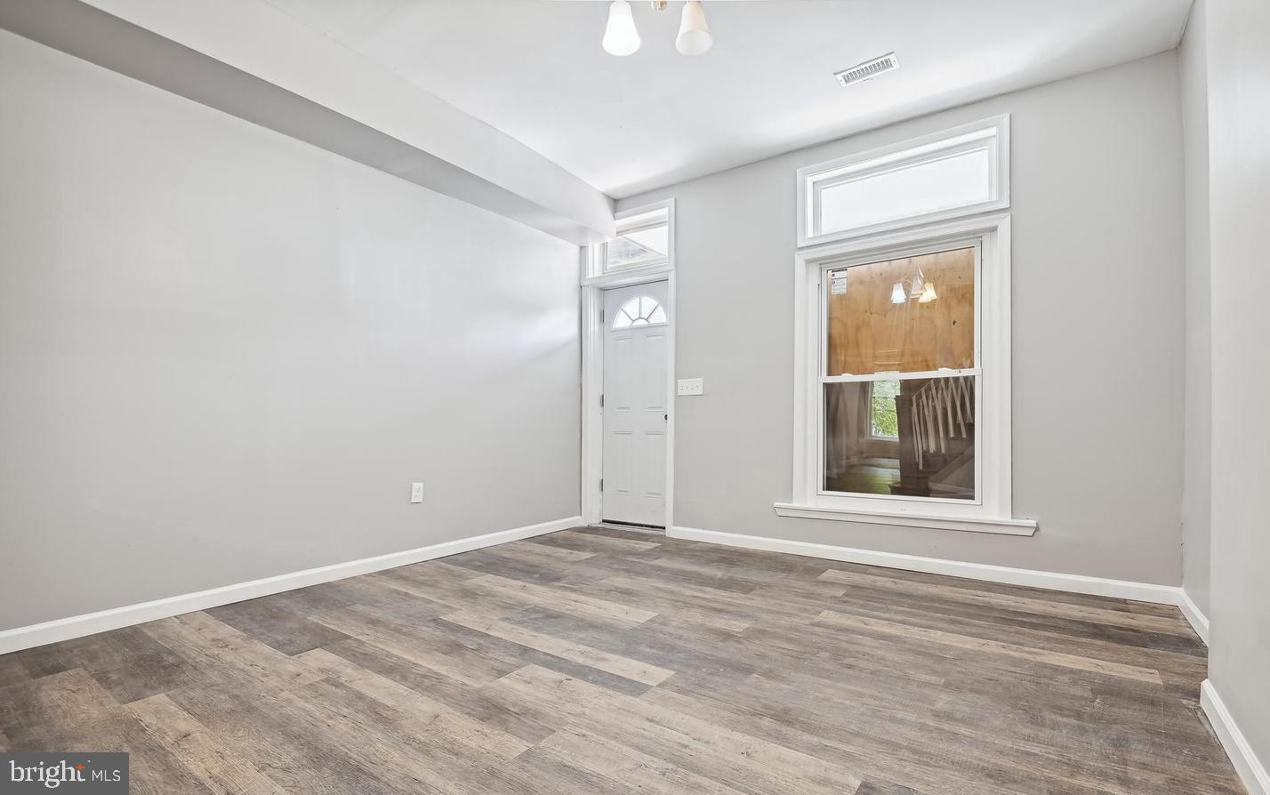 EDMONDSON VIILLAGE - Residential Lease