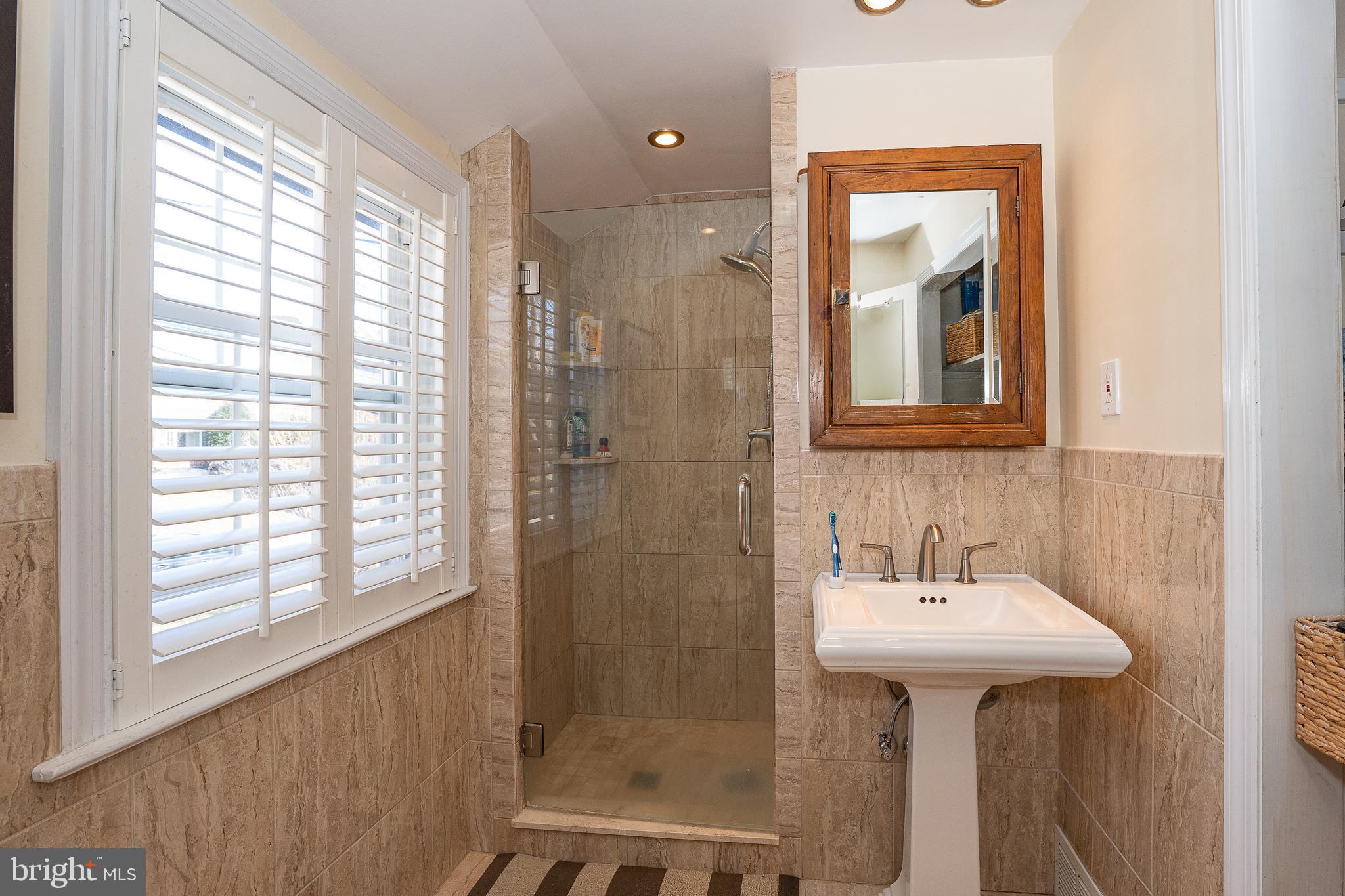 PENN WYNNE - Residential