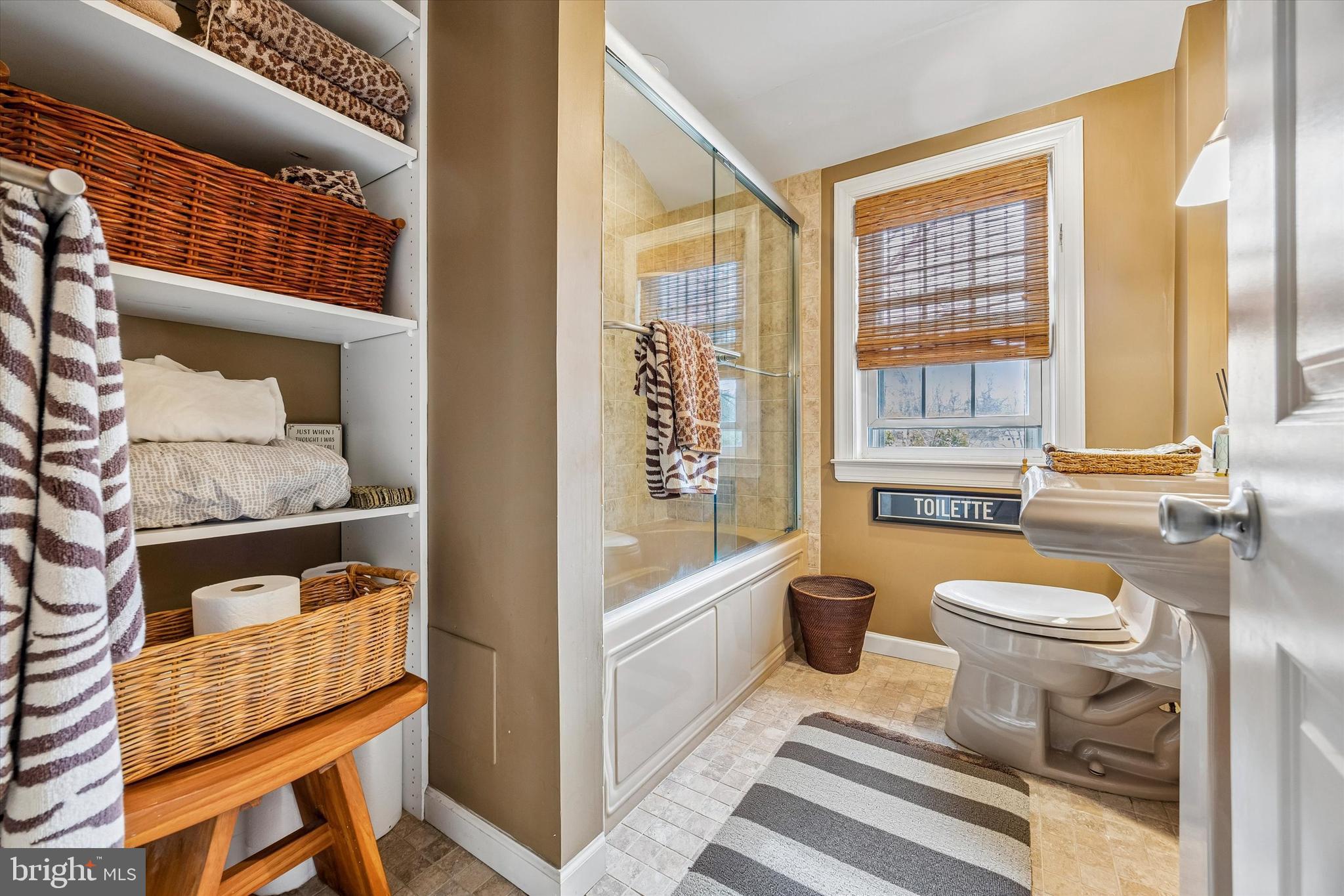 PENN WYNNE - Residential