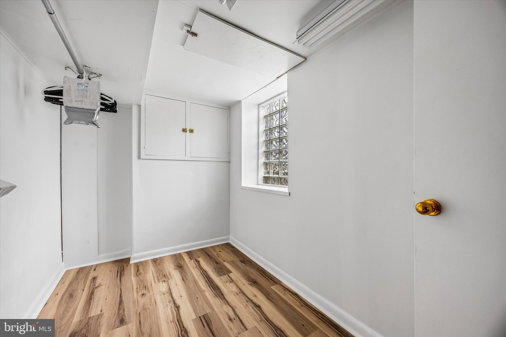 PENN WYNNE - Residential