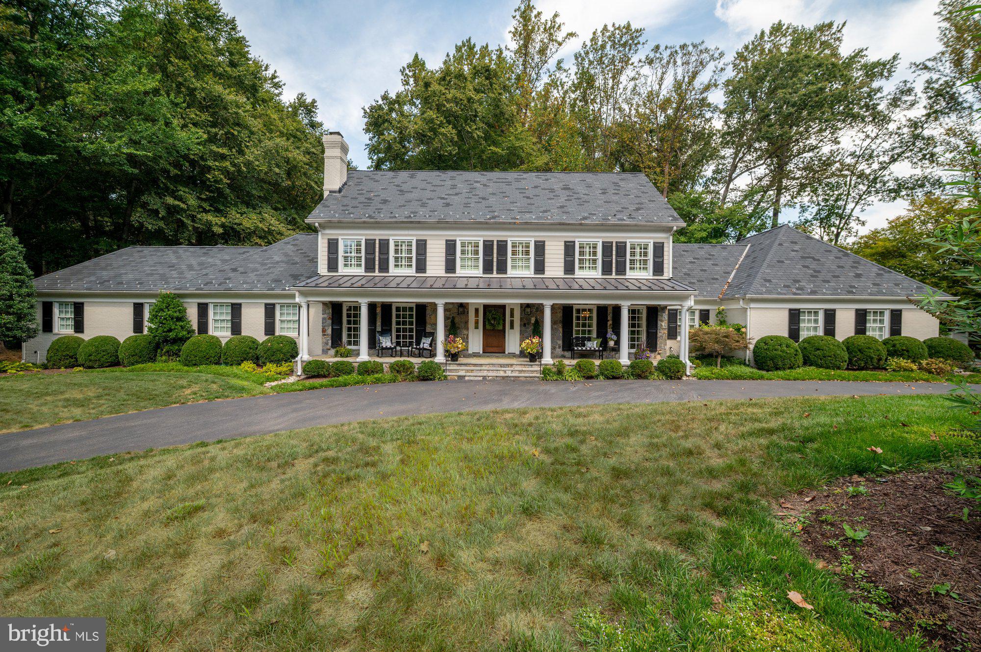 9921 NEW LONDON DRIVE
