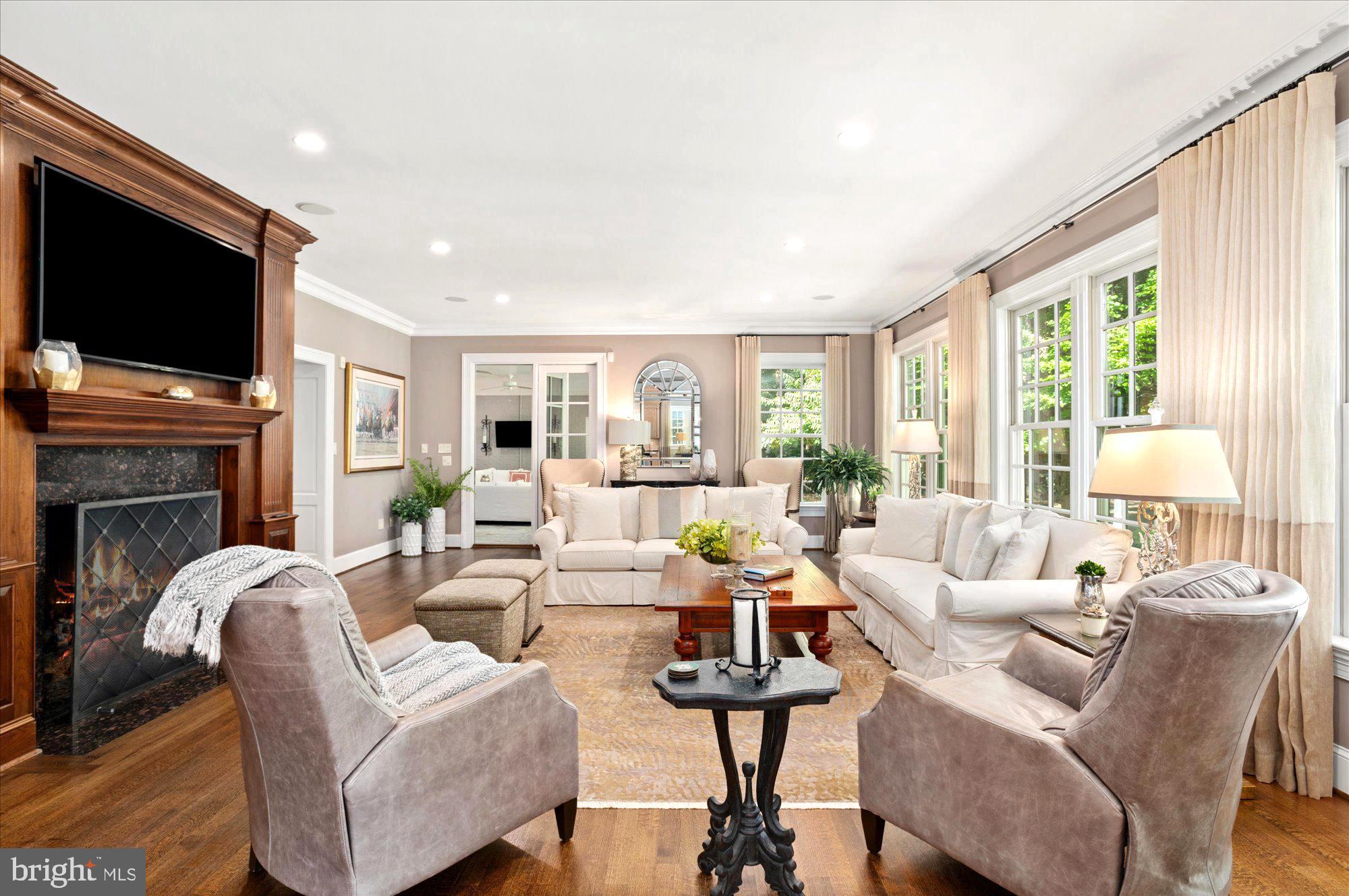 MAZZA WOODS - Residential