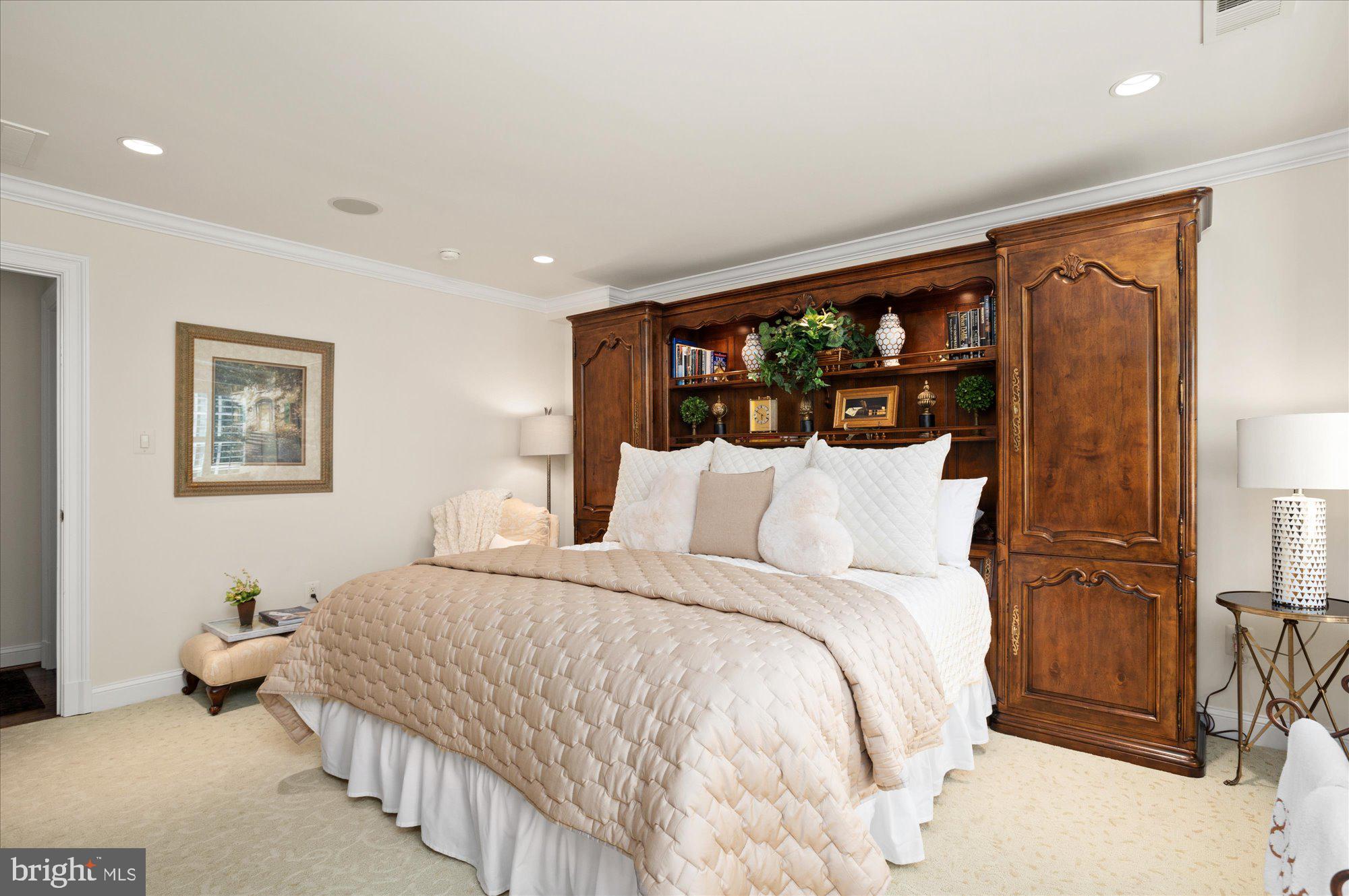 MAZZA WOODS - Residential