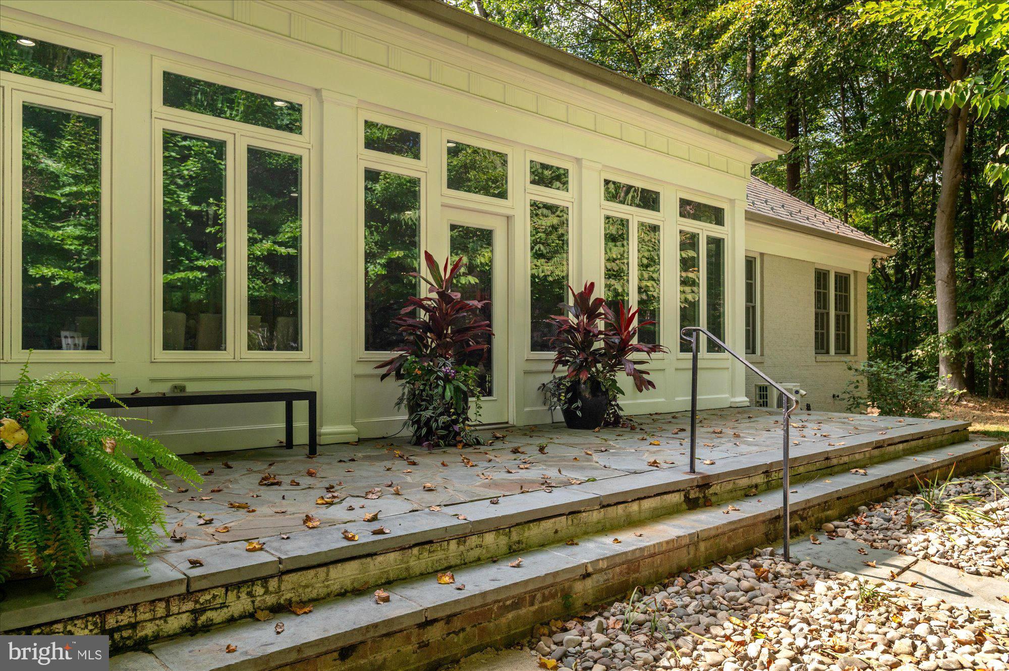 MAZZA WOODS - Residential