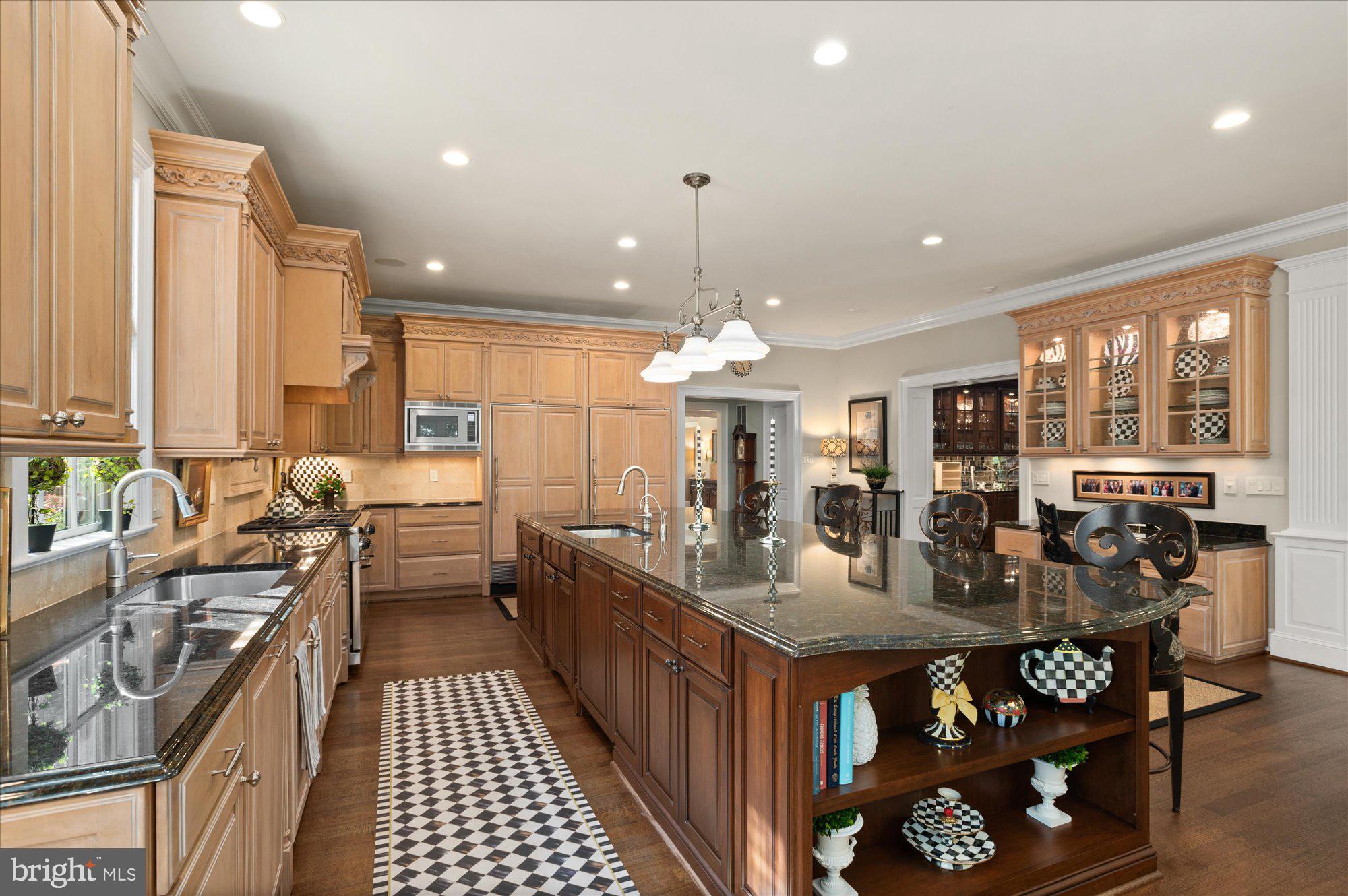 MAZZA WOODS - Residential