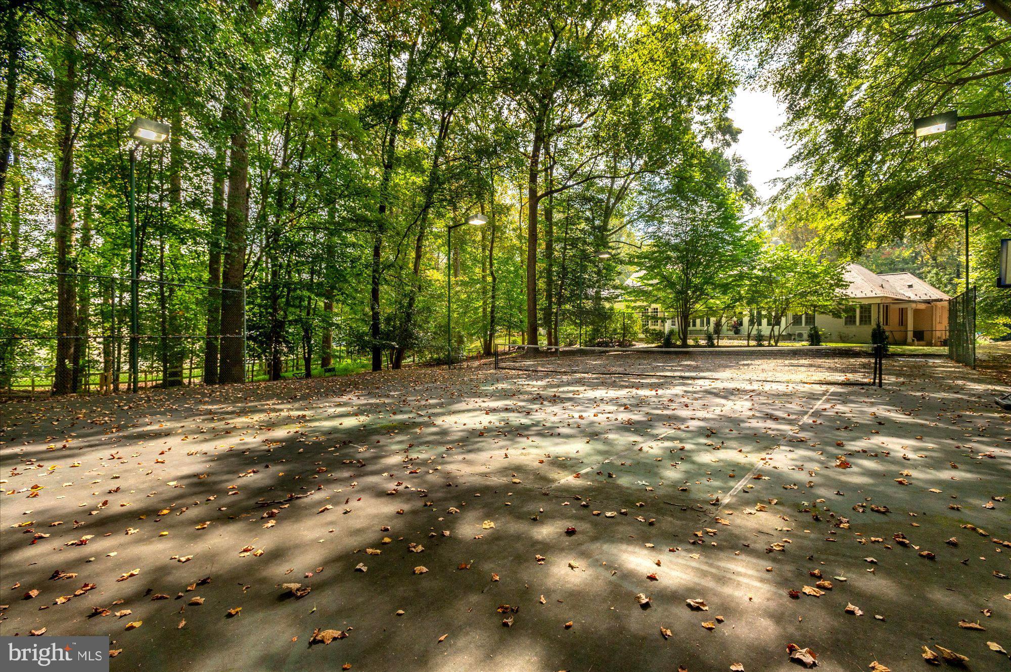 MAZZA WOODS - Residential