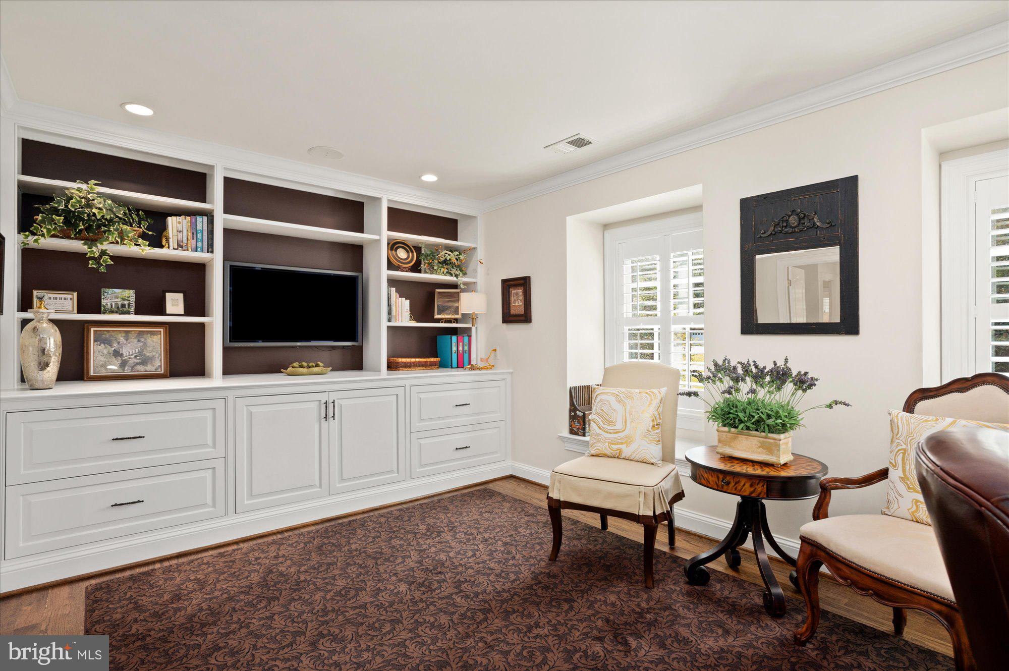 MAZZA WOODS - Residential