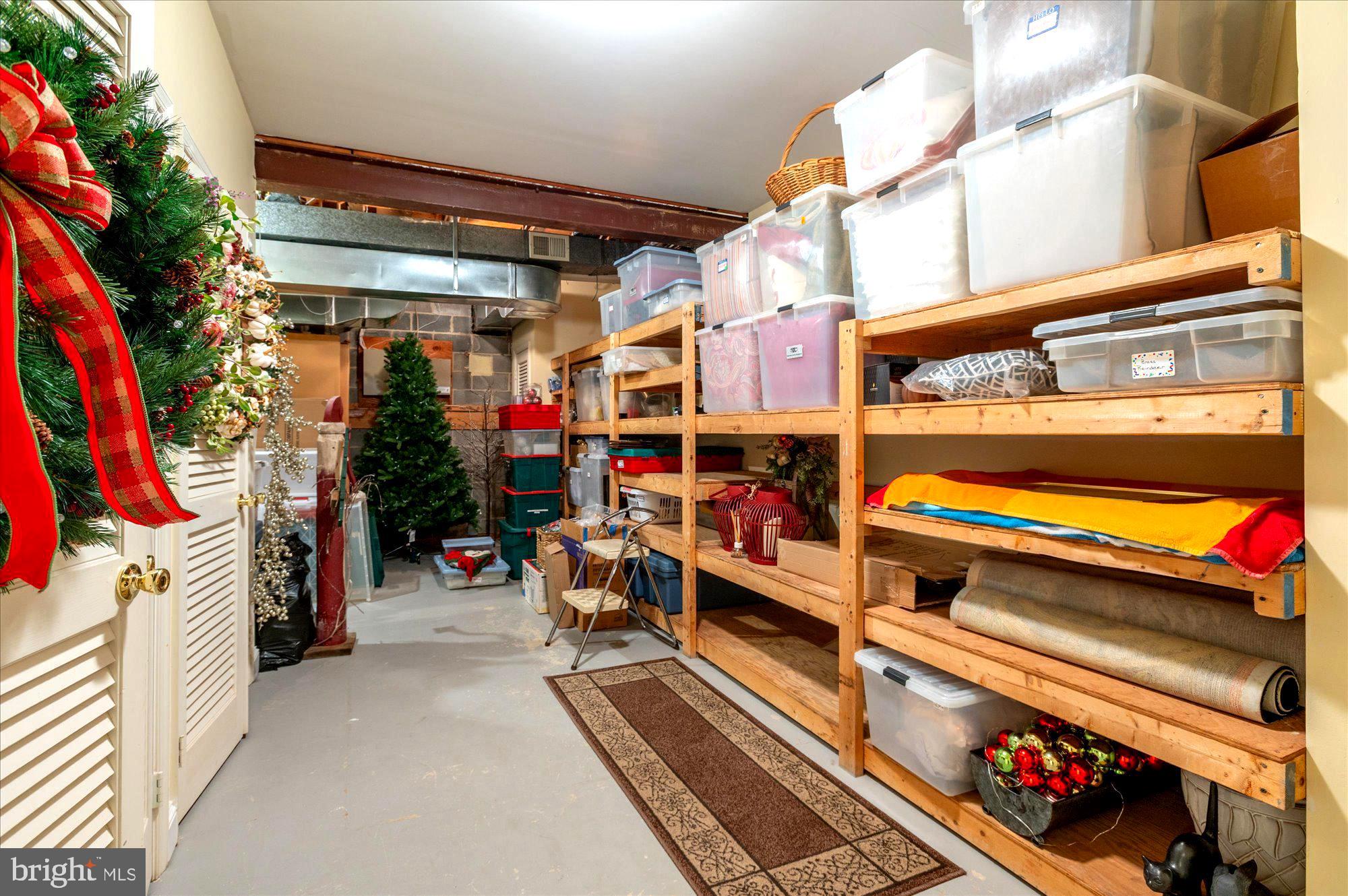 MAZZA WOODS - Residential