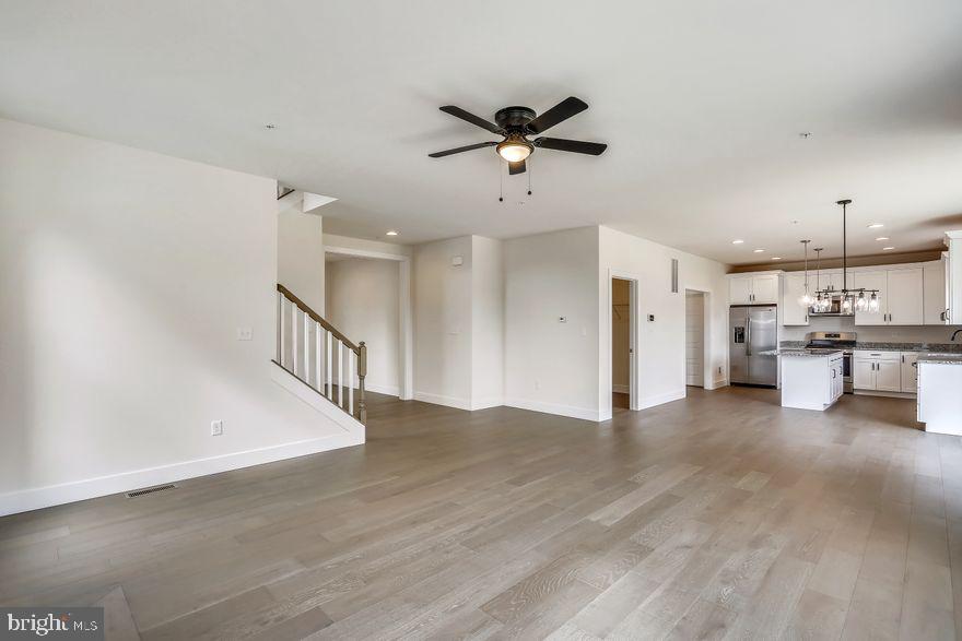 GAITHERSBURG OUTSIDE - Residential