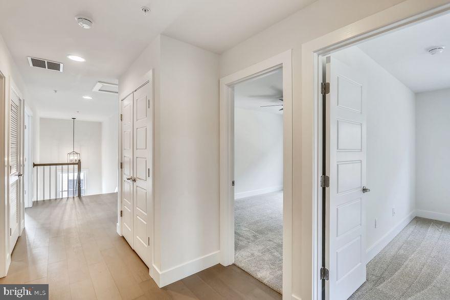 GAITHERSBURG OUTSIDE - Residential