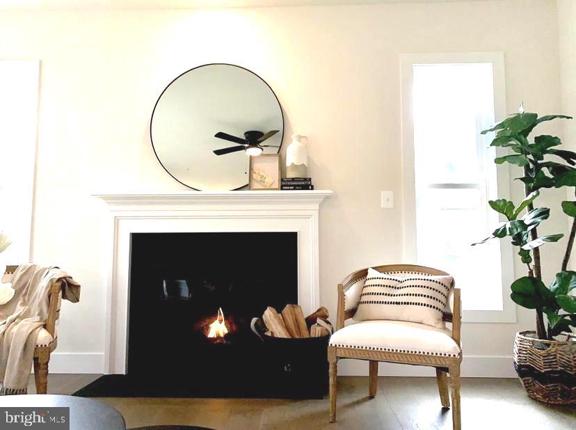 GAITHERSBURG OUTSIDE - Residential