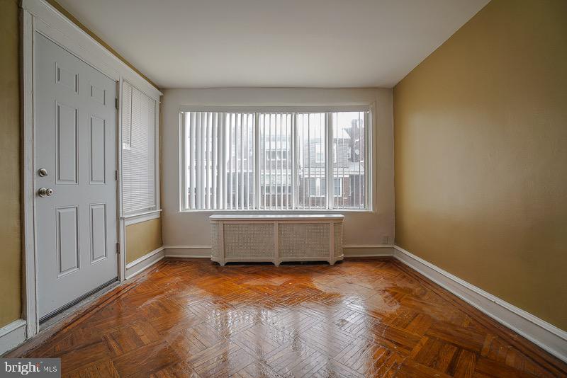 HOLMESBURG - Residential Lease