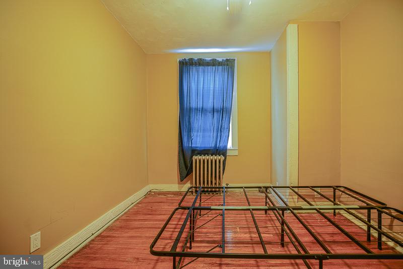 HOLMESBURG - Residential Lease