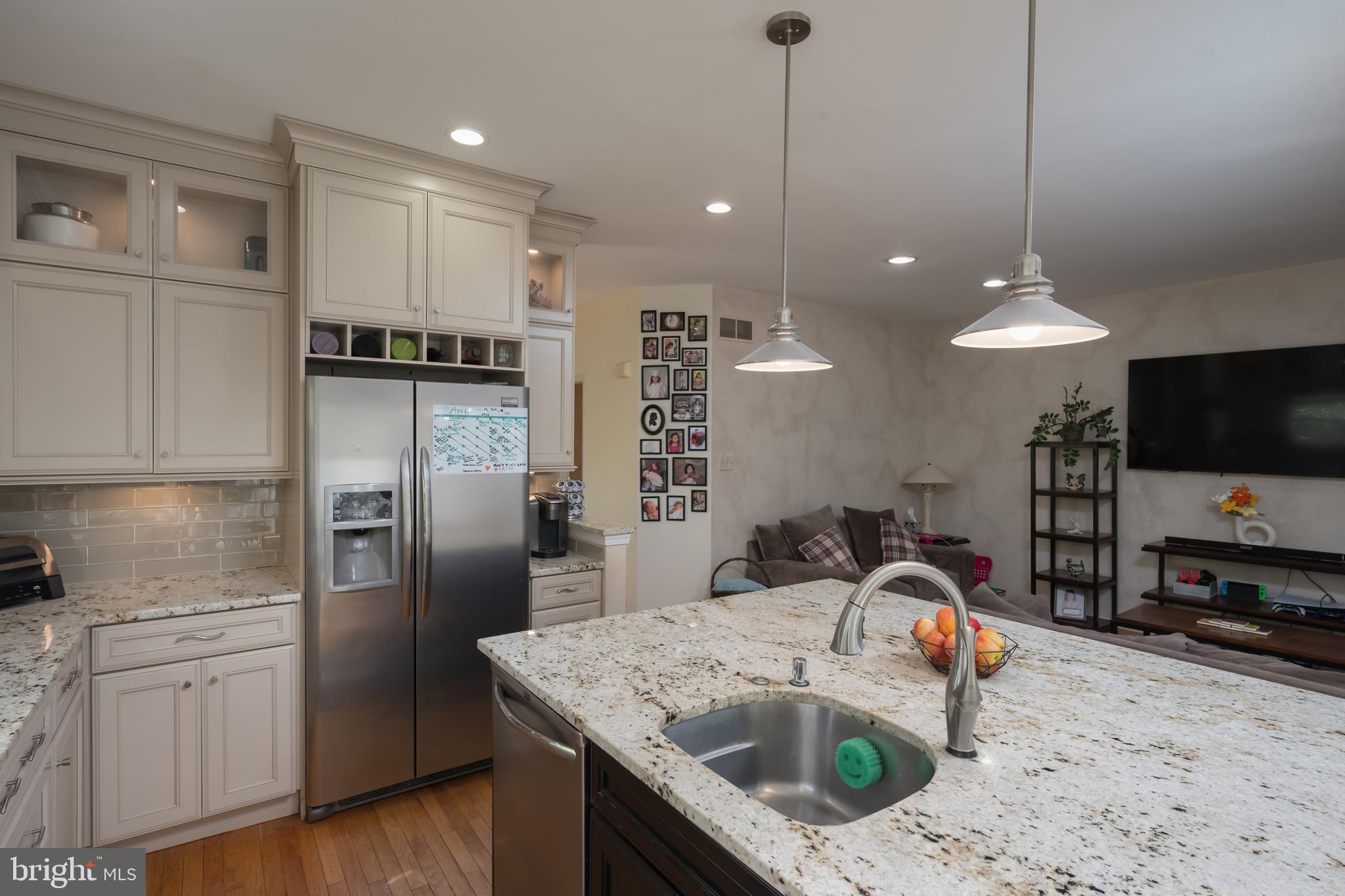 DRESHERBROOKE - Residential