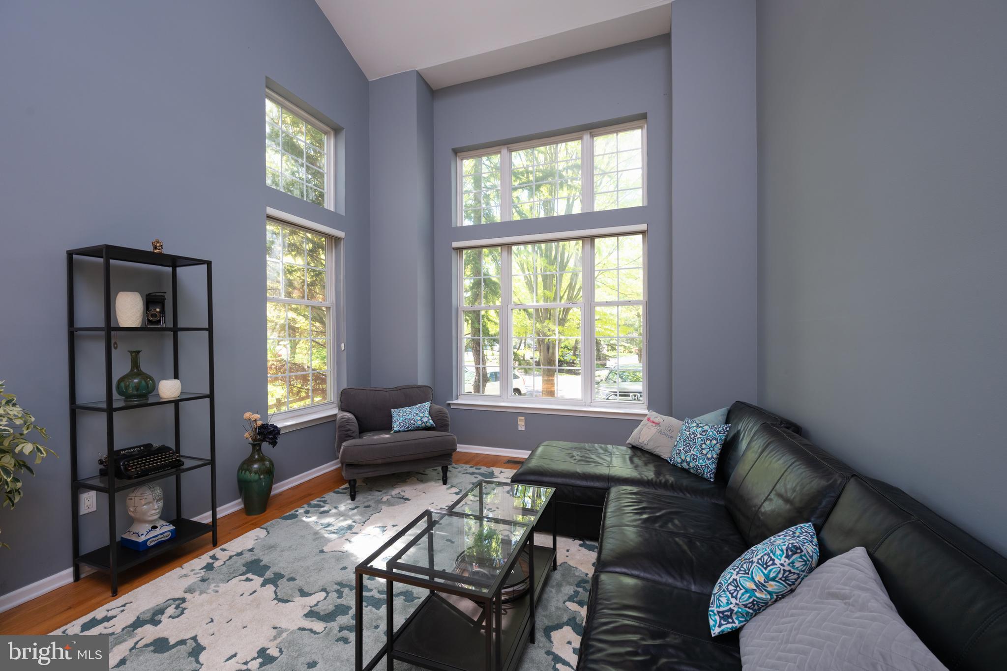 DRESHERBROOKE - Residential