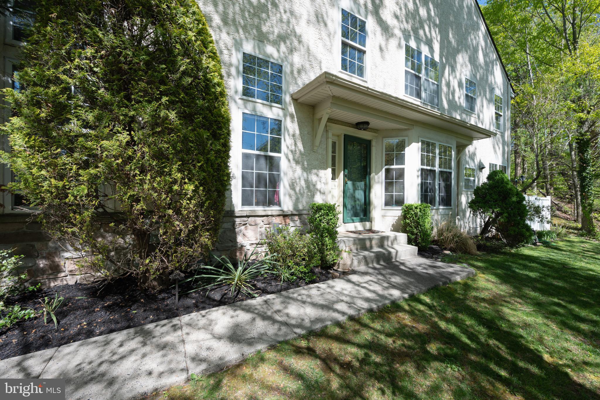 142 GREEN VALLEY CIRCLE