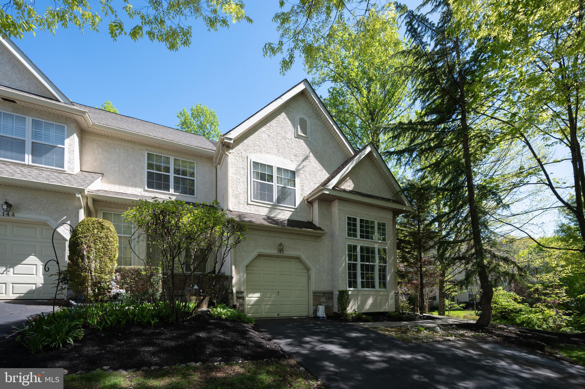 142 GREEN VALLEY CIRCLE