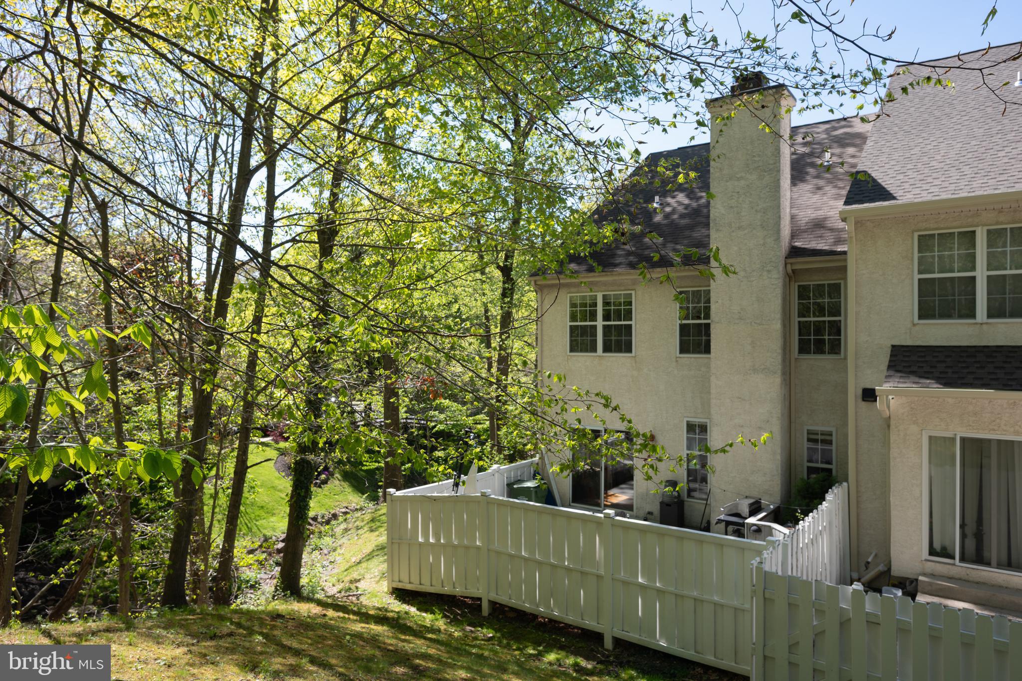 DRESHERBROOKE - Residential