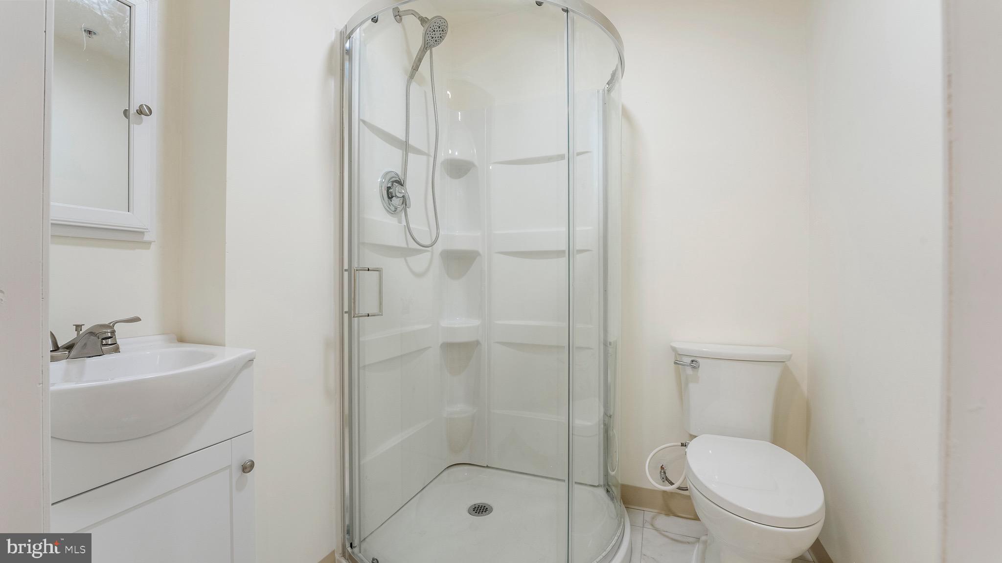 WASHINGTON WOODS - Residential