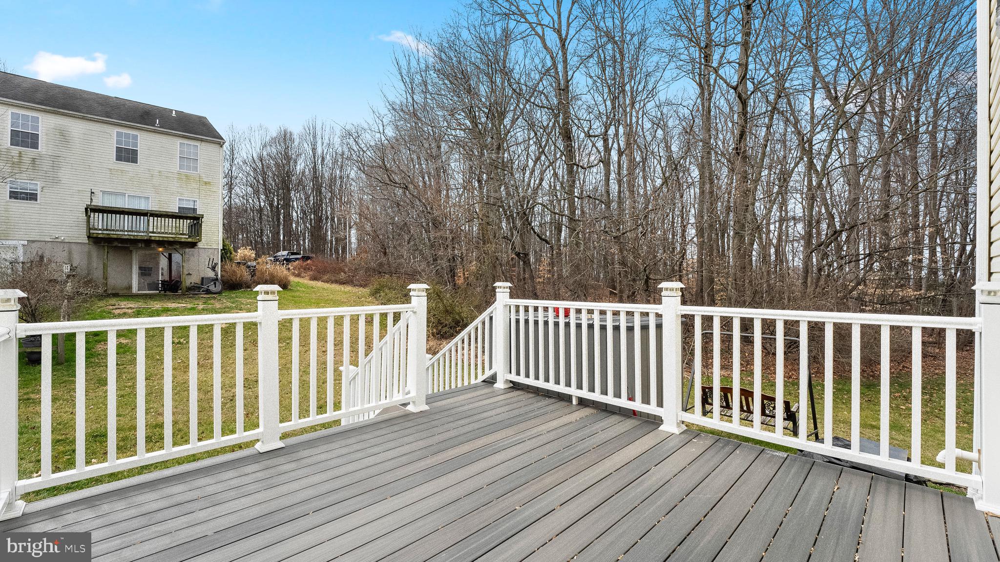 WASHINGTON WOODS - Residential