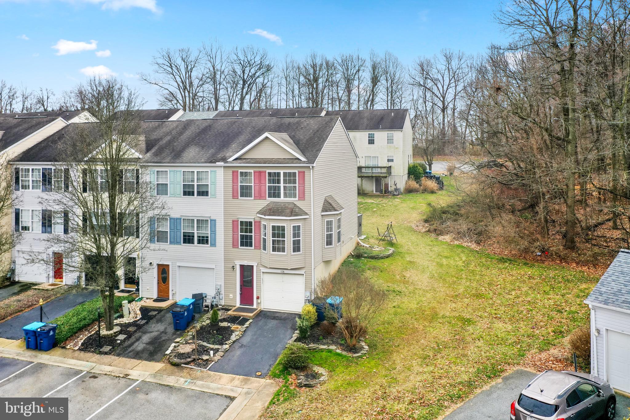 WASHINGTON WOODS - Residential