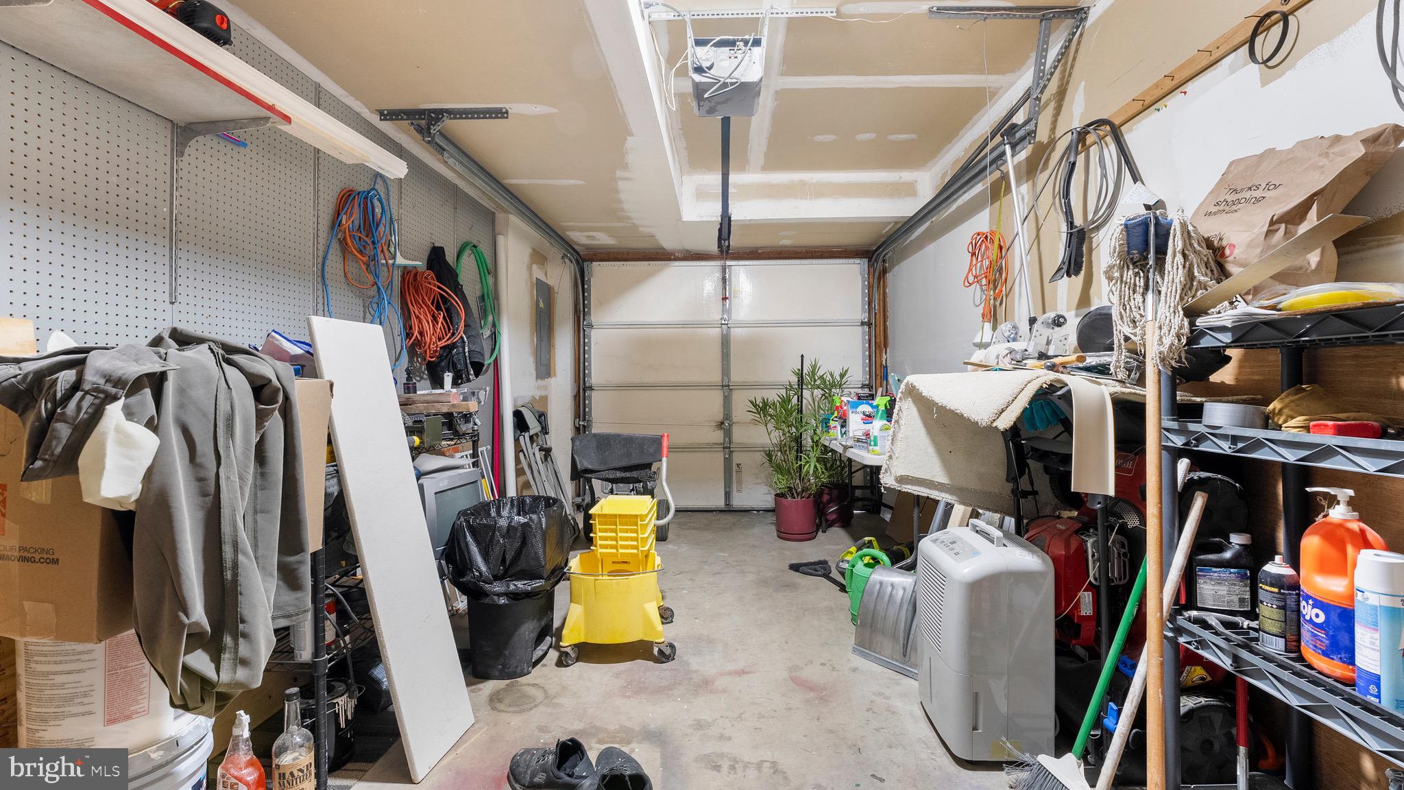 WASHINGTON WOODS - Residential