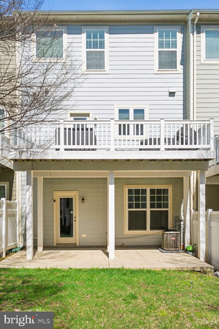 POINTE AT ARUNDEL PRESERVES - Residential Lease