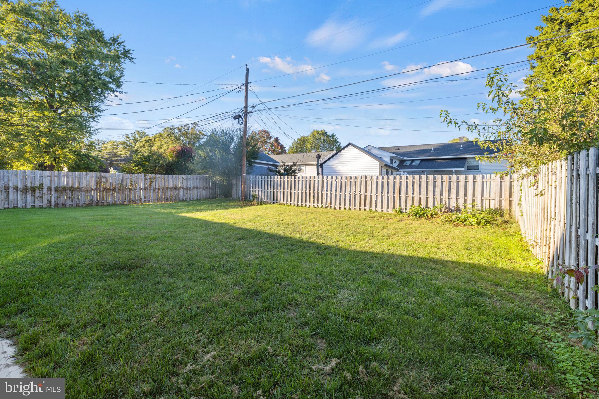 FAIRLAWN - Residential