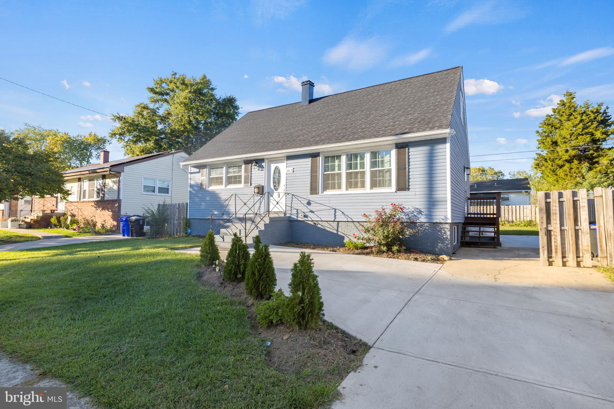 FAIRLAWN - Residential