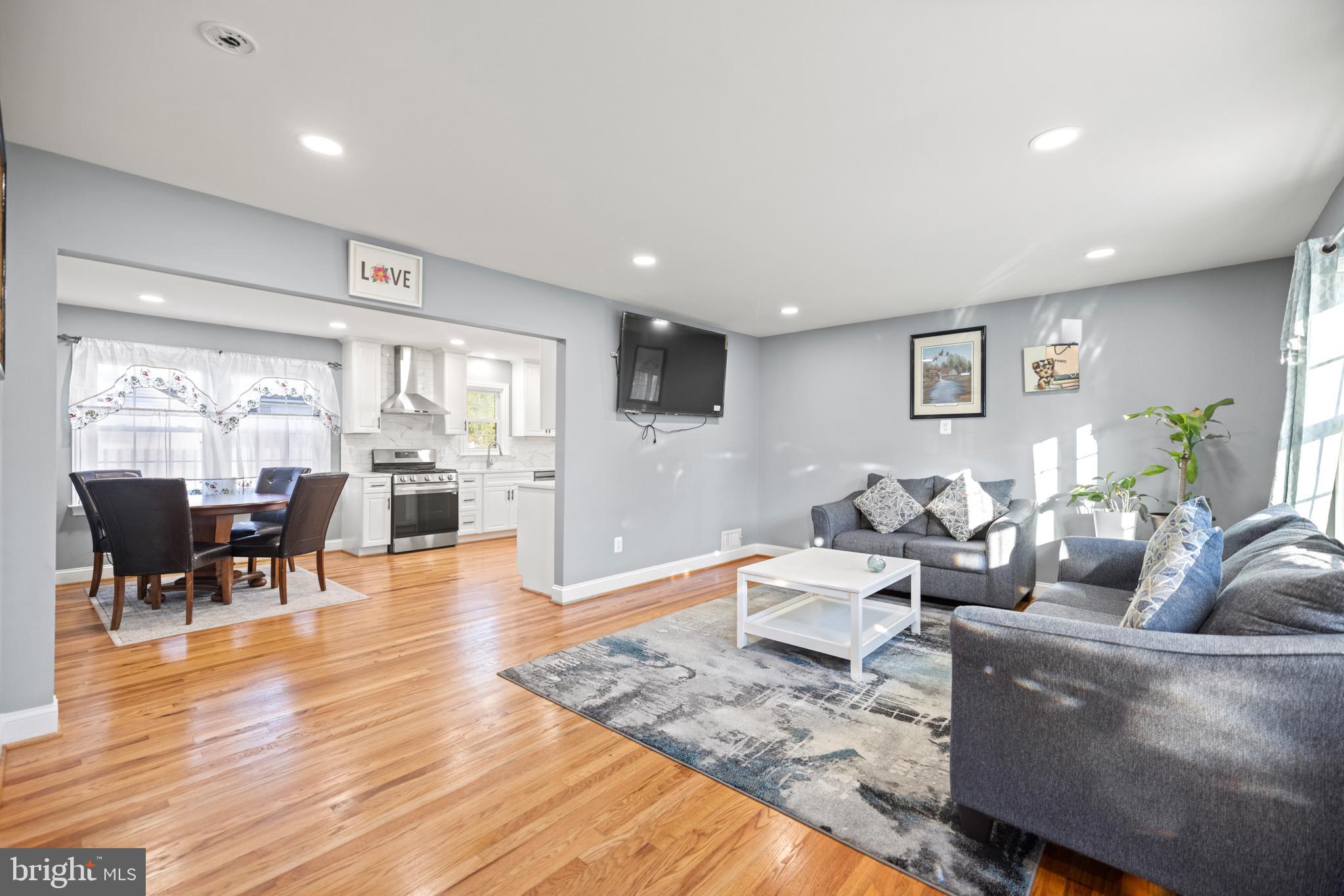 FAIRLAWN - Residential