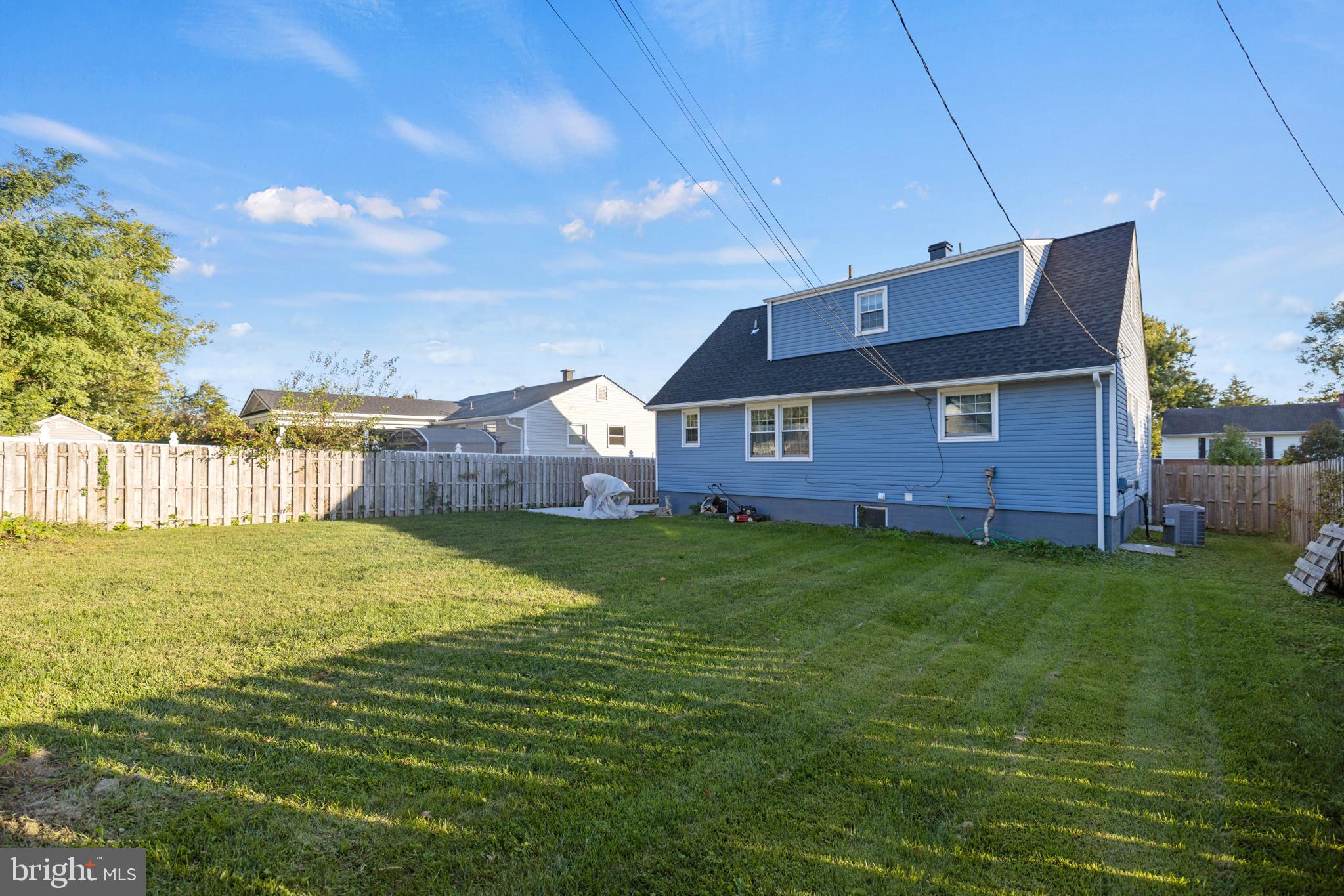 FAIRLAWN - Residential