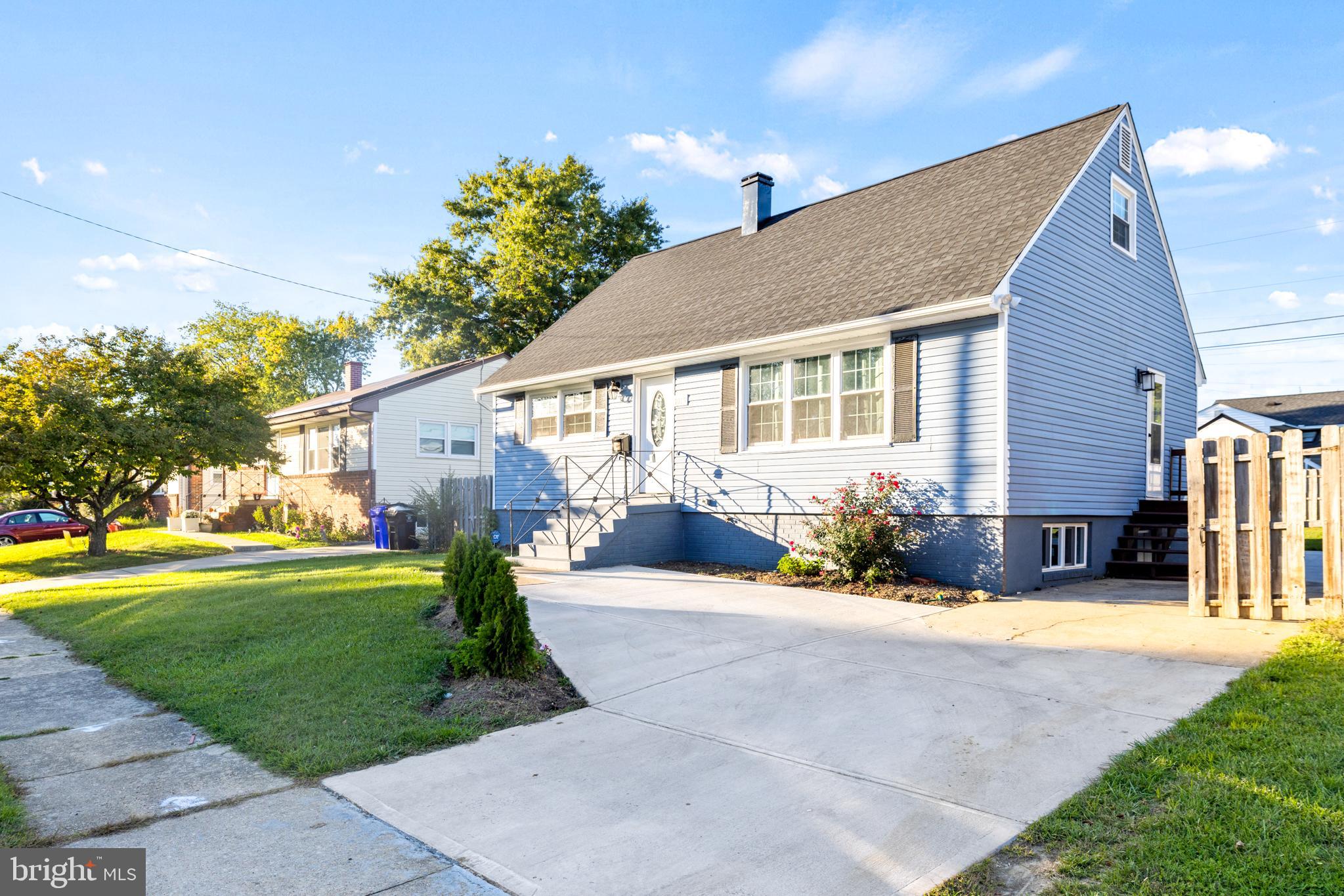 FAIRLAWN - Residential