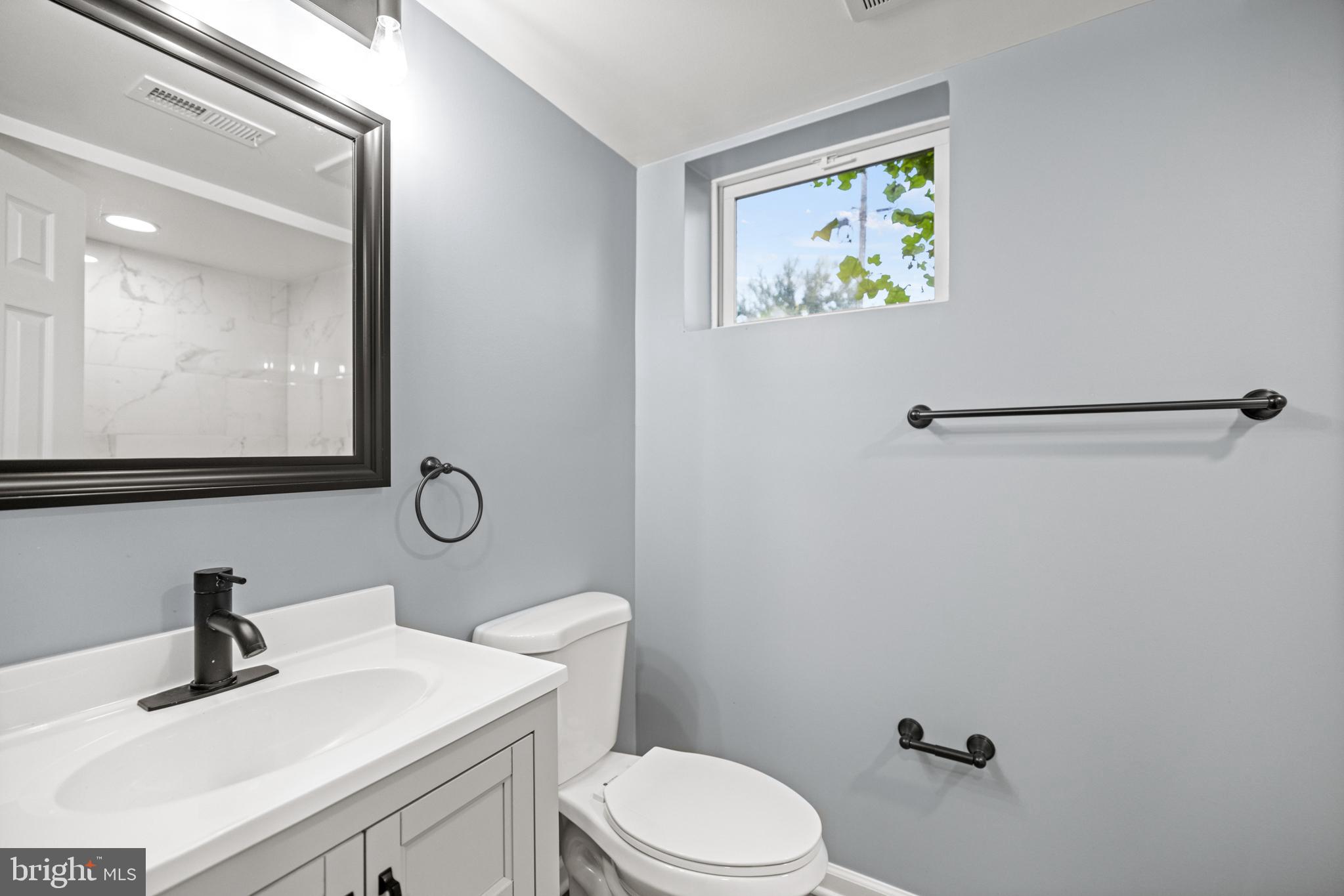 FAIRLAWN - Residential