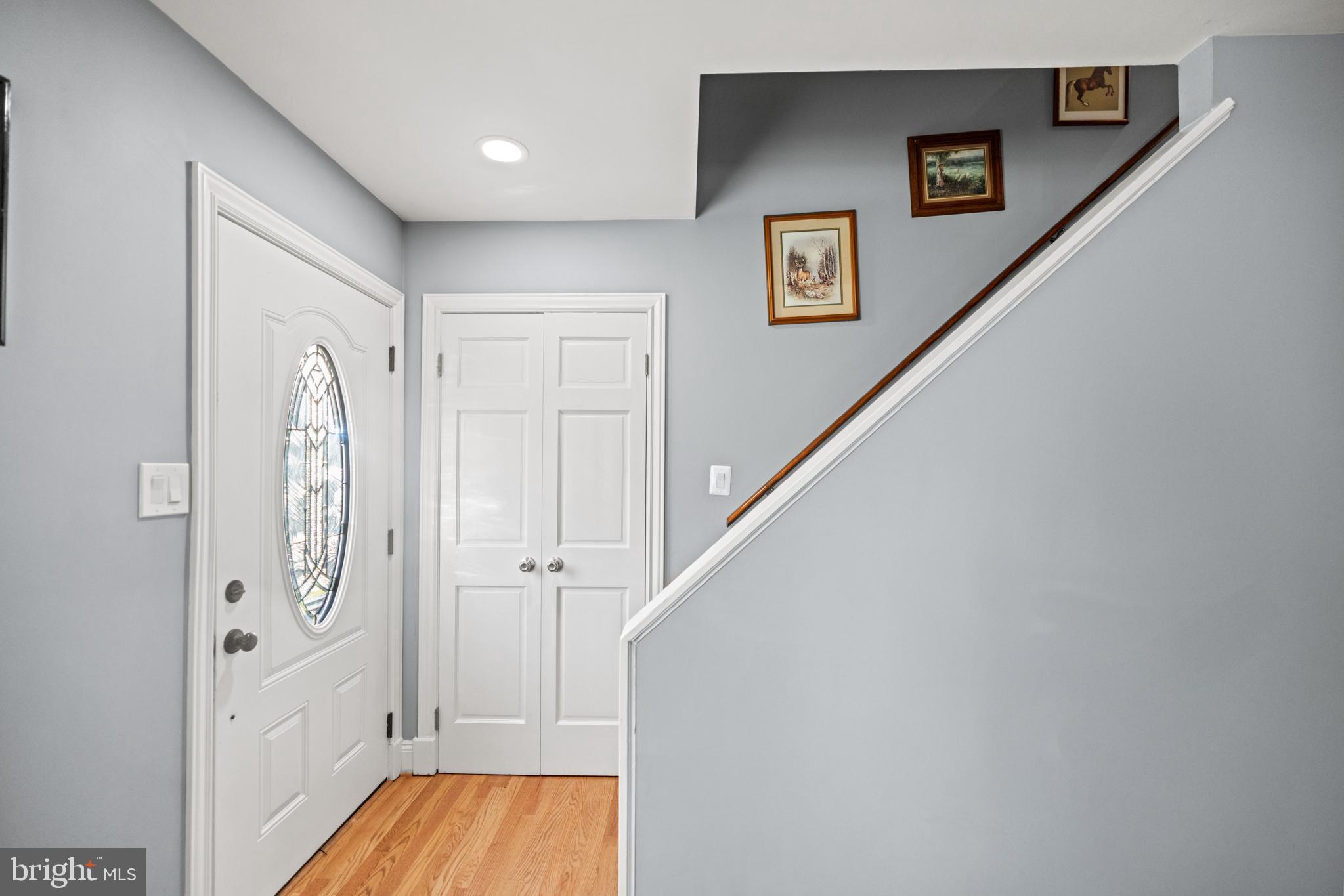 FAIRLAWN - Residential