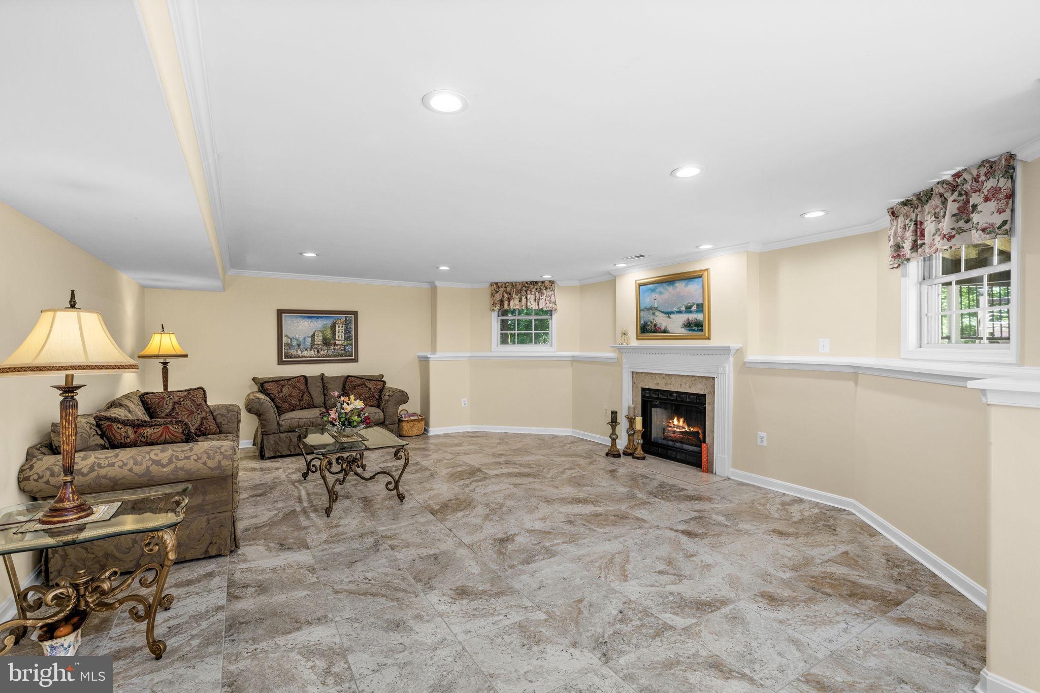 CHRISTY FARM - Residential