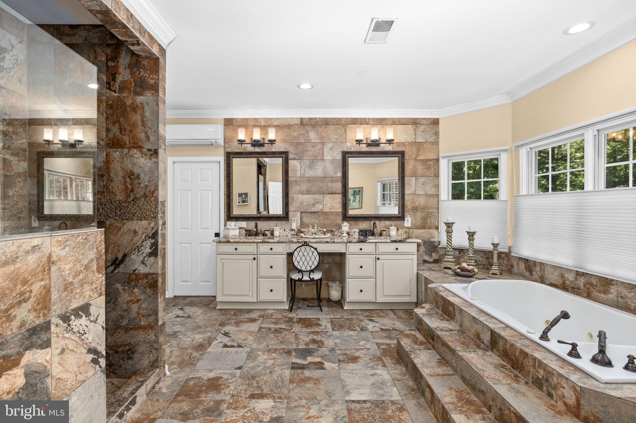 CHRISTY FARM - Residential