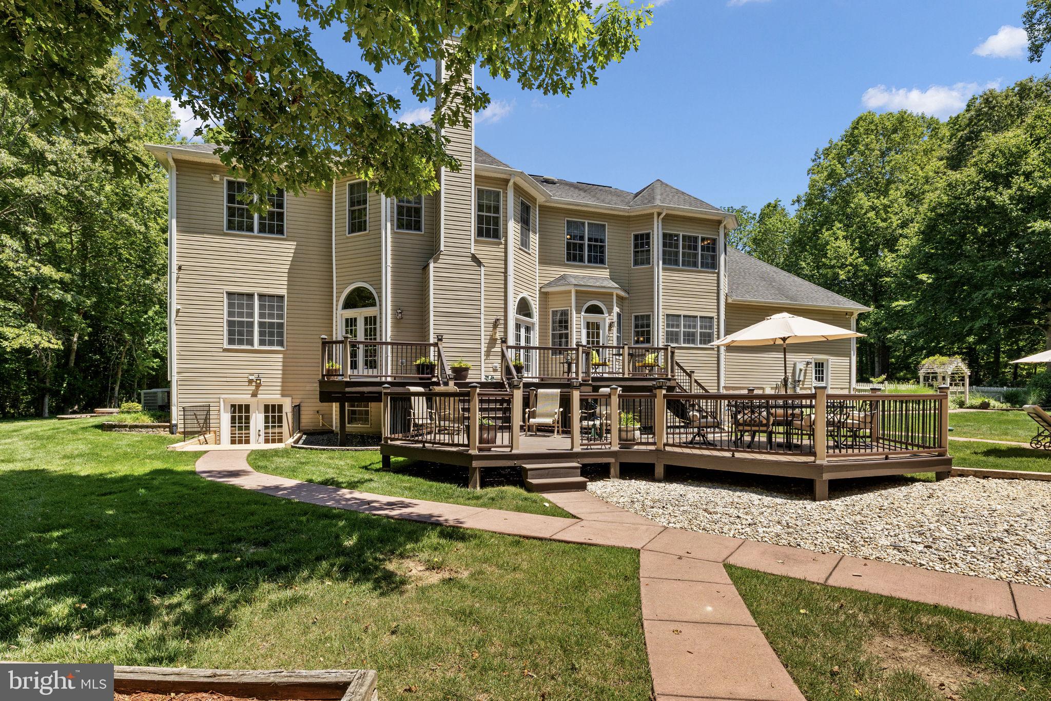 CHRISTY FARM - Residential