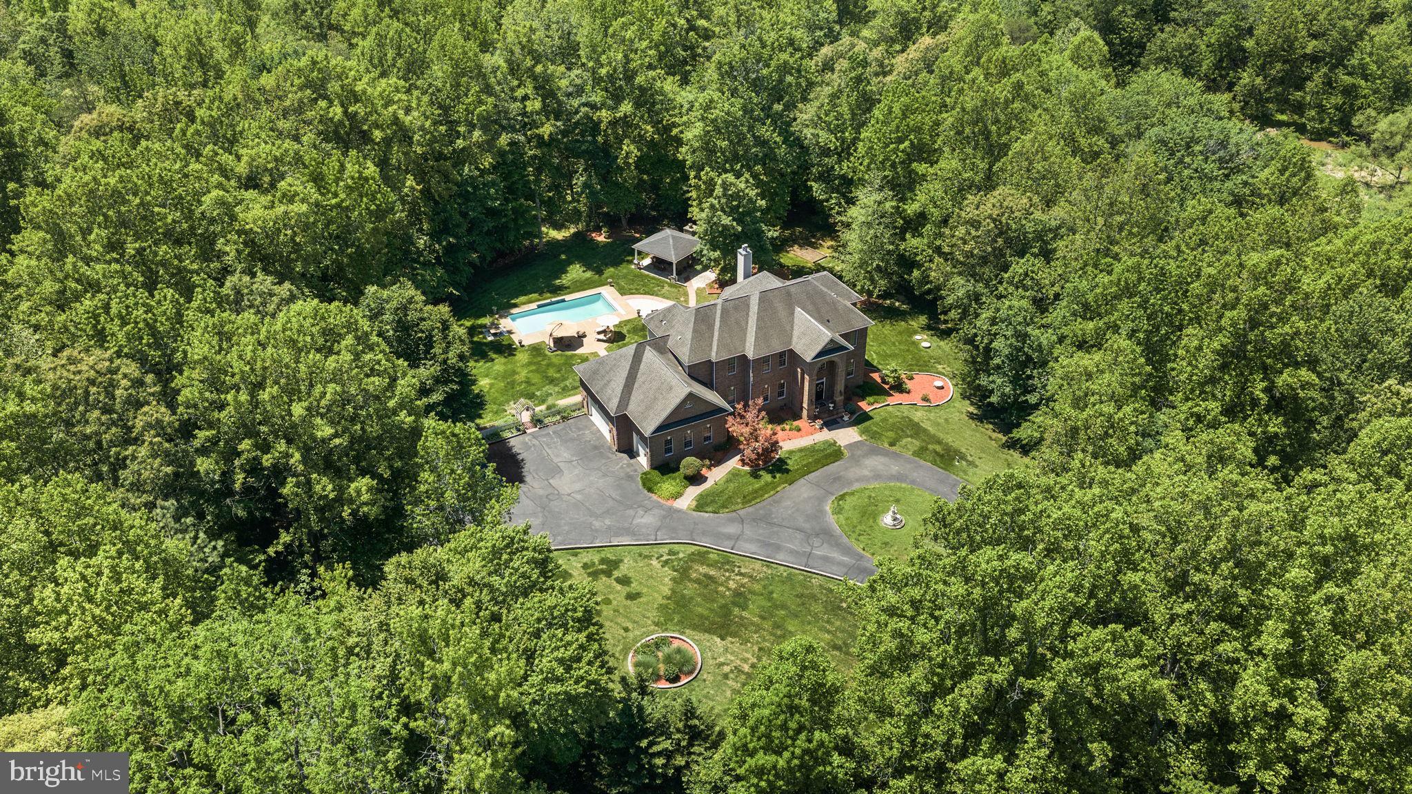 CHRISTY FARM - Residential
