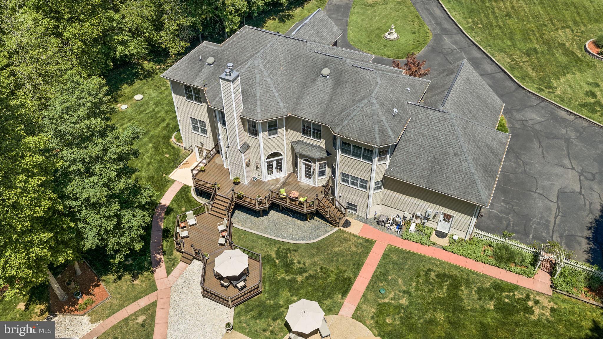 CHRISTY FARM - Residential