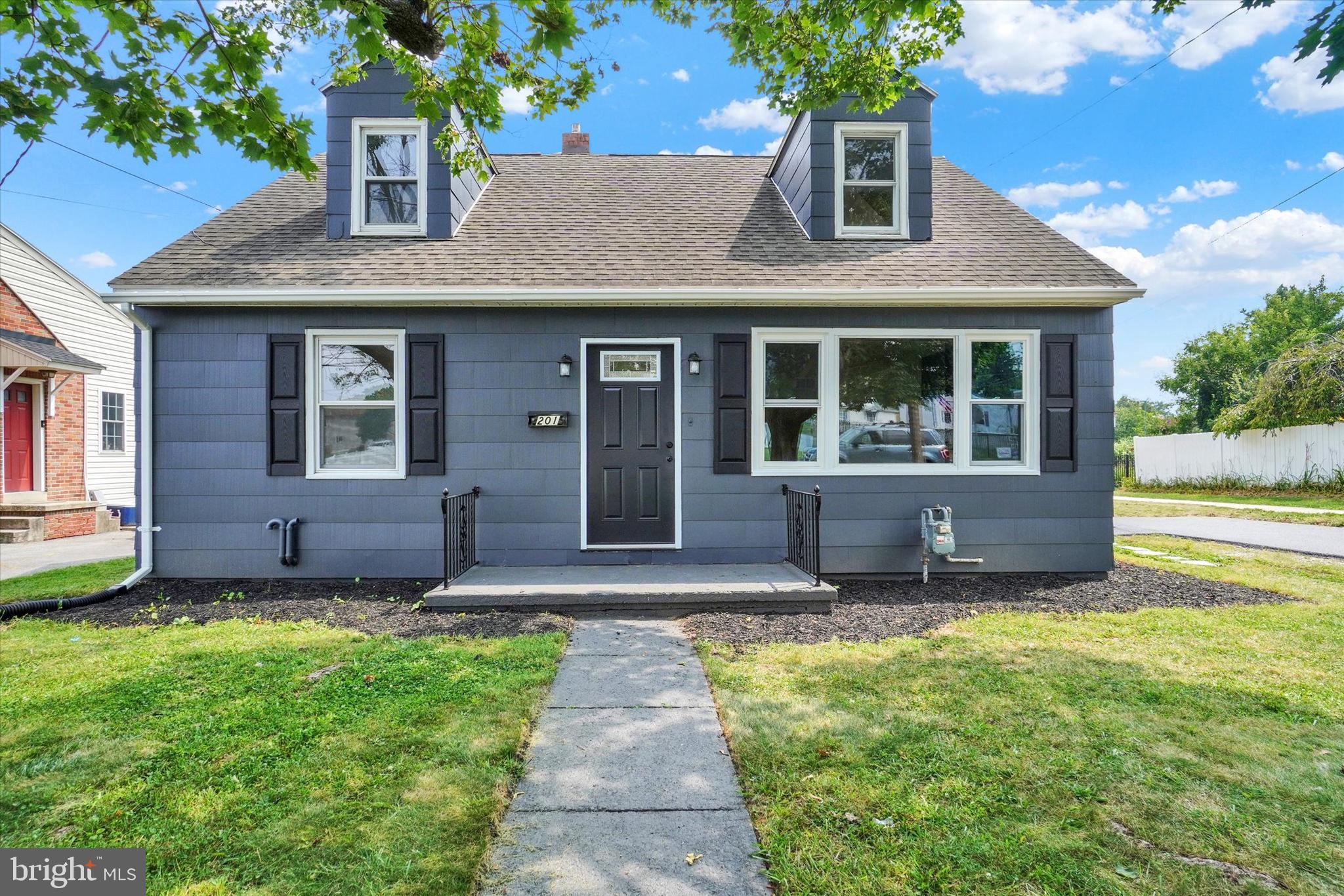 ✨ Fully Remodeled 3 Bedroom Home in the Heart of Manchester Borough! ✨
This beautifully updated 3 bedroom, 1 bathroom detached home is move-in ready and packed with modern upgrades. Located just steps from the local elementary school, this home offers convenience, comfort, and style all in one.
Inside, you’ll find a freshly remodeled interior with a bright, open feel. The kitchen features updated cabinetry, sleek countertops, and modern finishes. The spacious living areas flow seamlessly, making it perfect for both daily living and entertaining.
The home comes equipped with newer HVAC for year-round comfort, plus a brand new asphalt driveway for plenty of off-street parking. The flat, fenced-in rear yard is ideal for pets, play, and outdoor gatherings. Call today for a showing!
