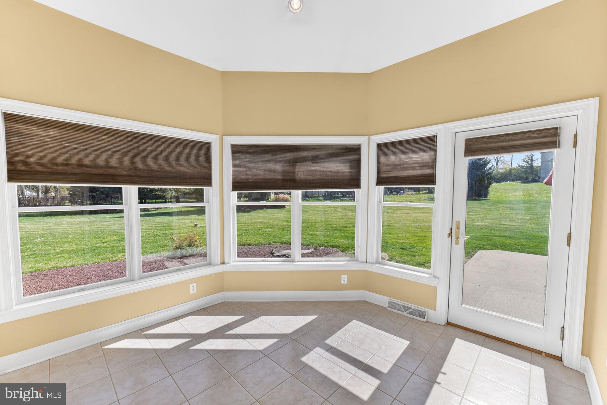 BROADHEAD MANOR - Residential