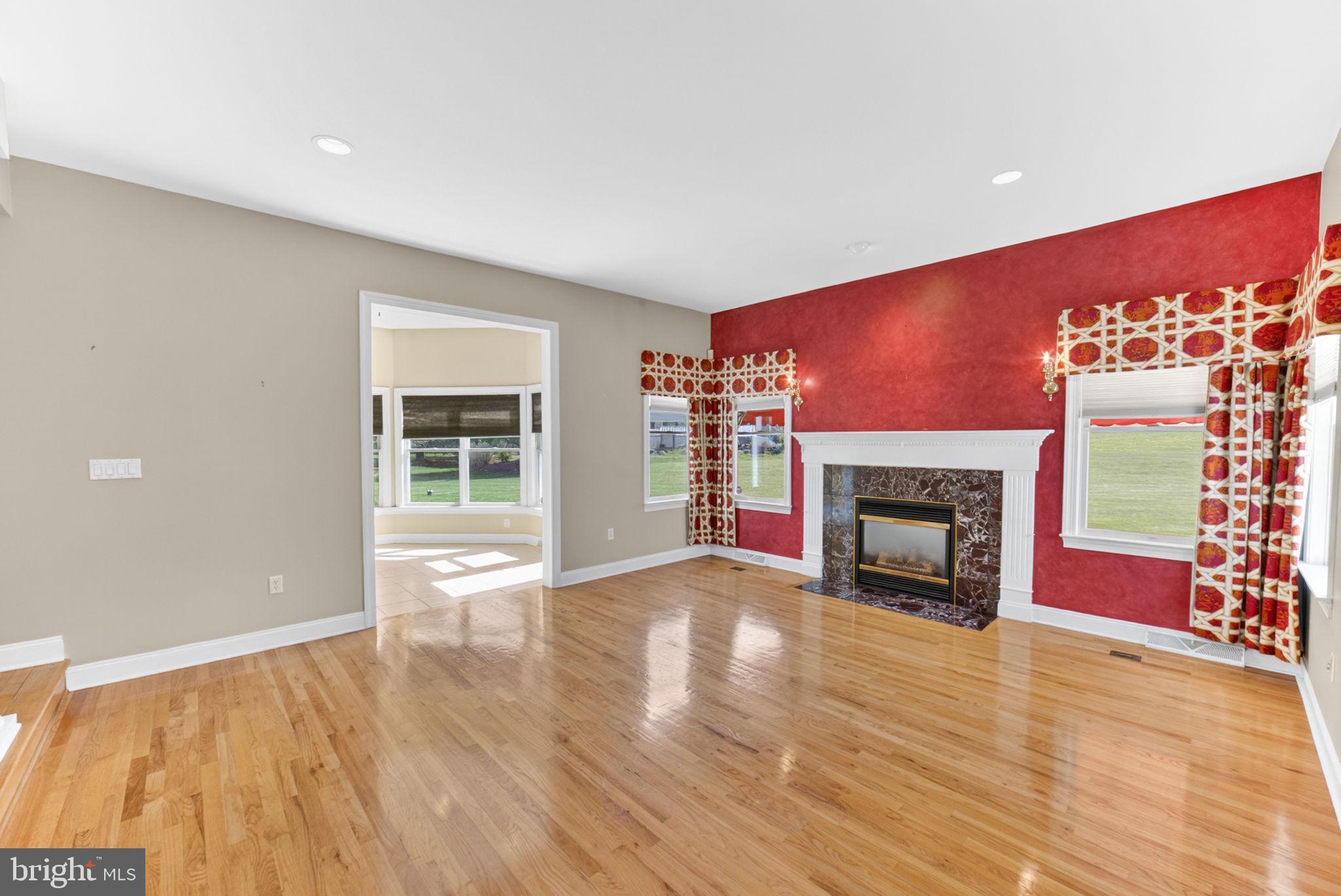 BROADHEAD MANOR - Residential