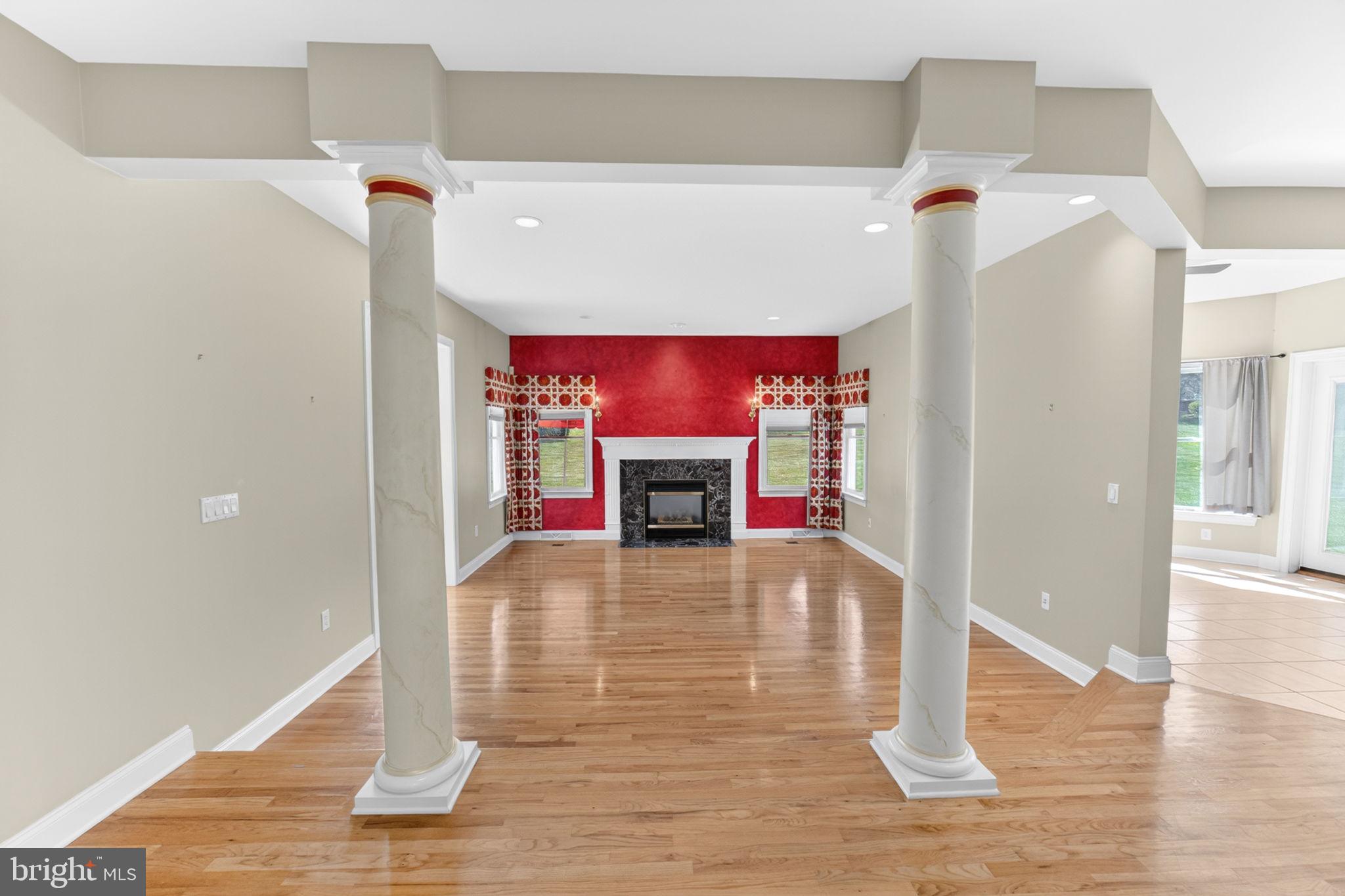 BROADHEAD MANOR - Residential