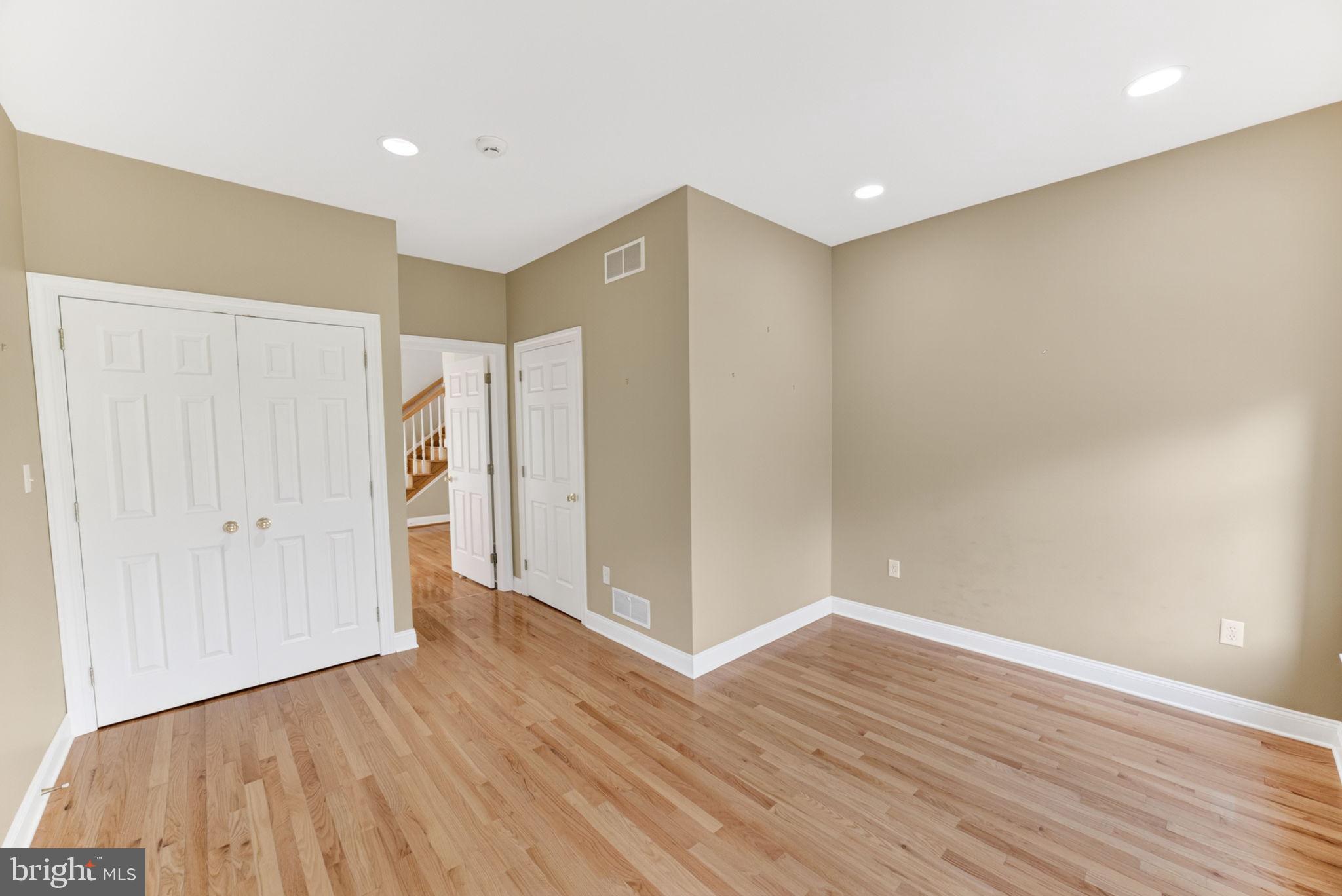 BROADHEAD MANOR - Residential