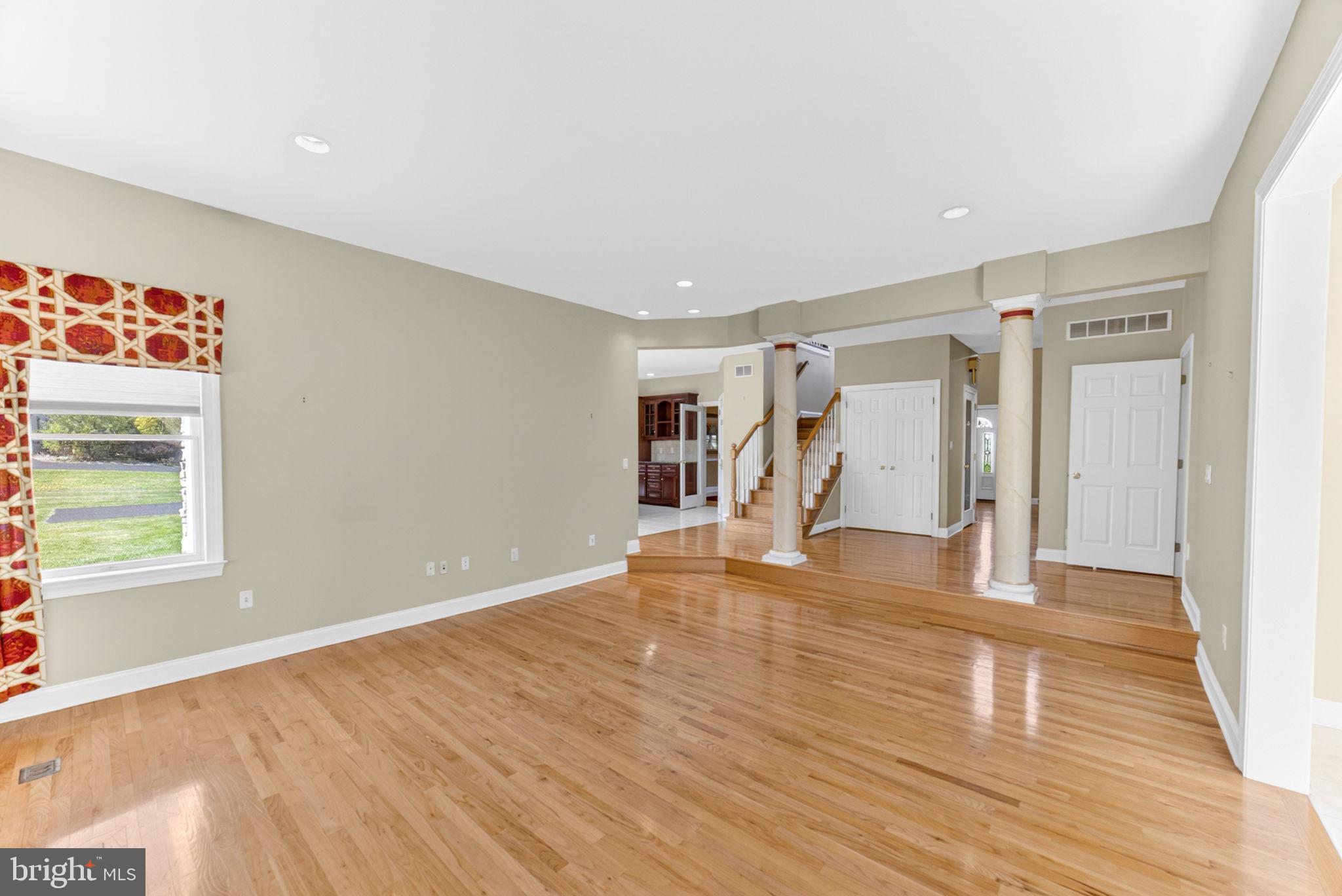 BROADHEAD MANOR - Residential