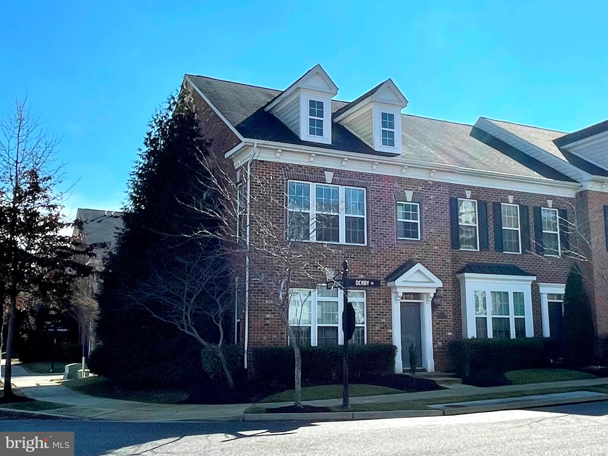 THE VILLAGES OF STEEPLECHASE - Residential Lease