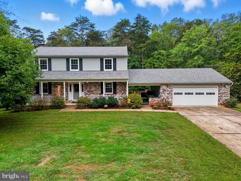 9085 BABER DRIVE MANASSAS VA 20112