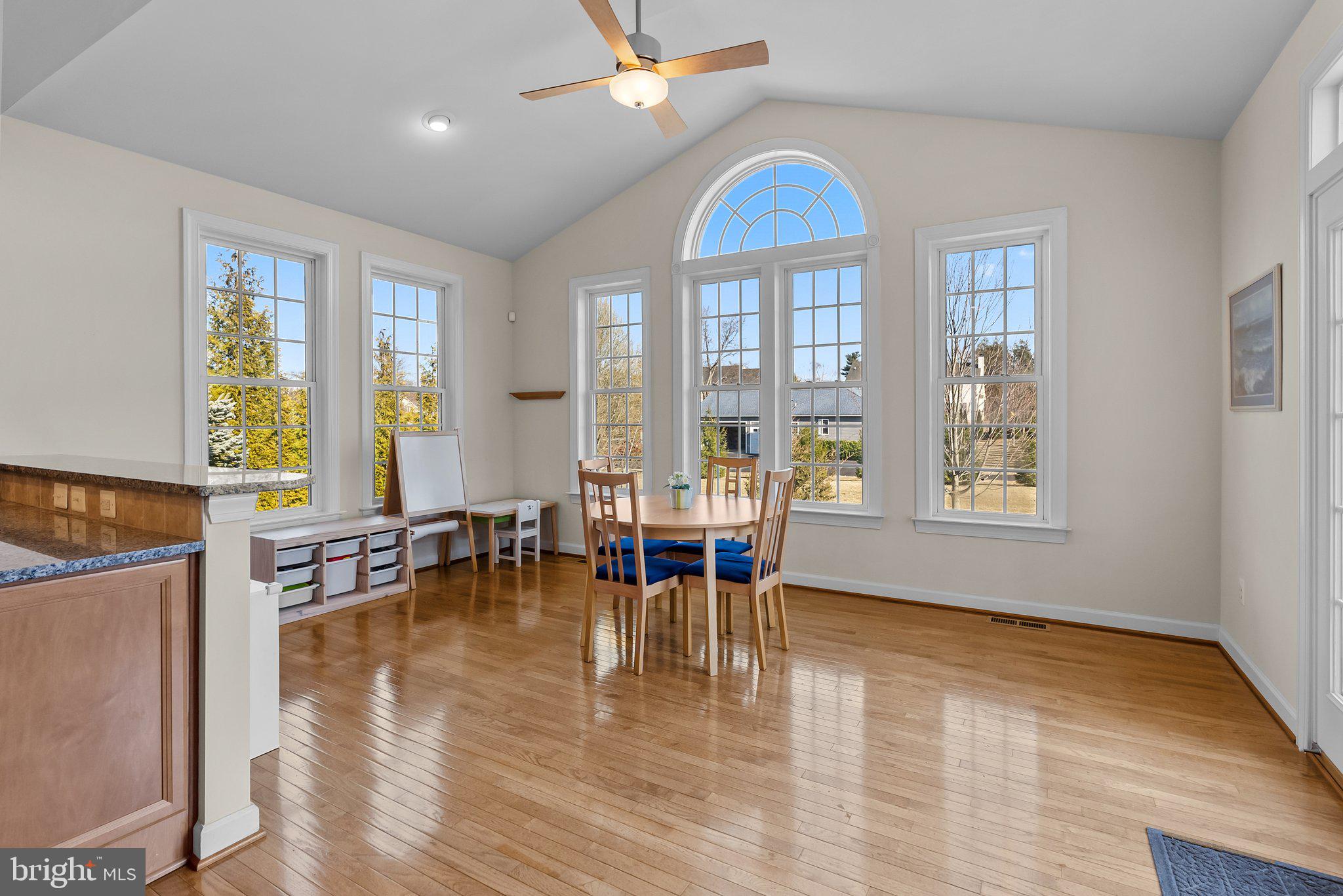 RESERVE SOUTHAMPTON - Residential